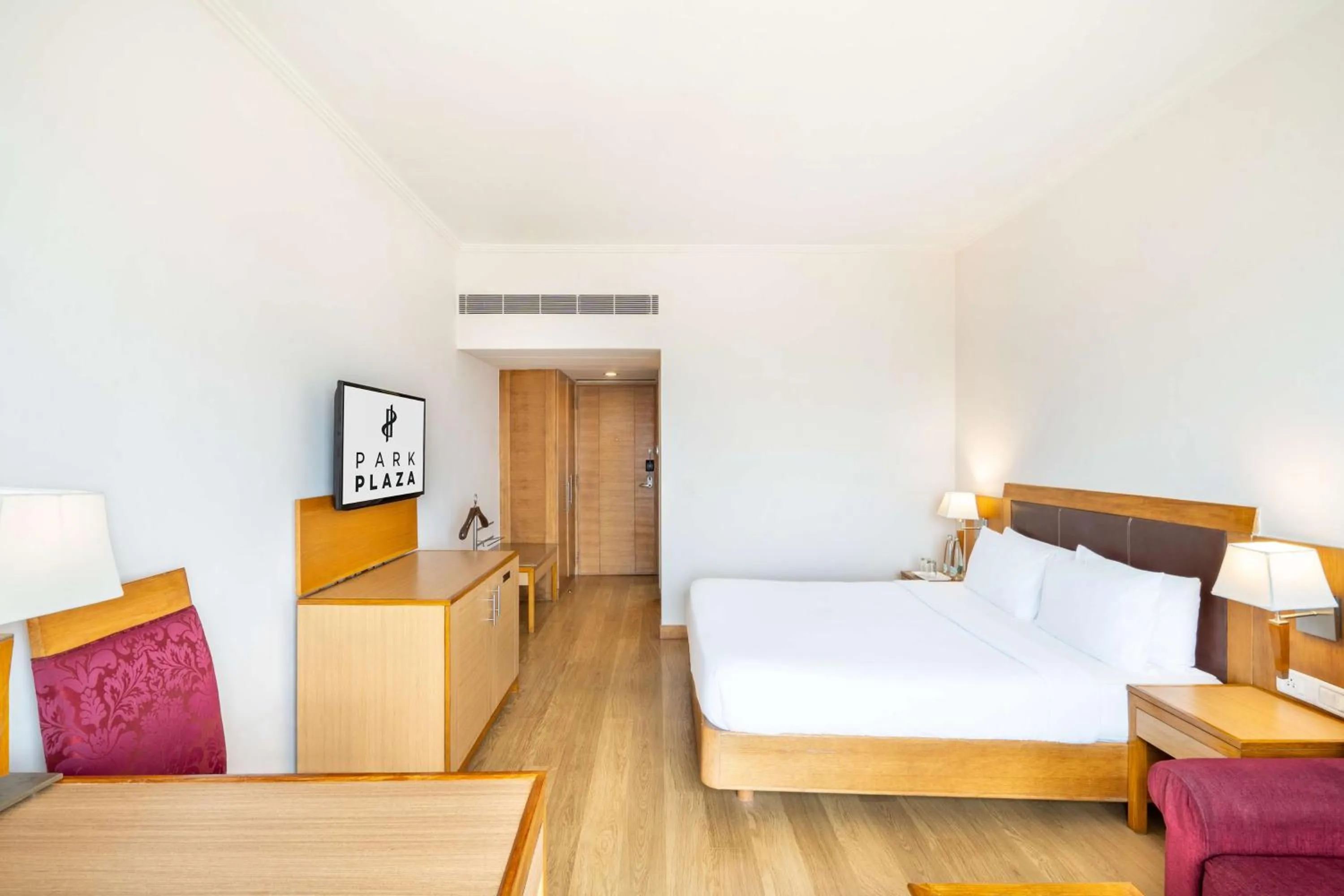 Bedroom, Bed in Park Plaza Chennai OMR