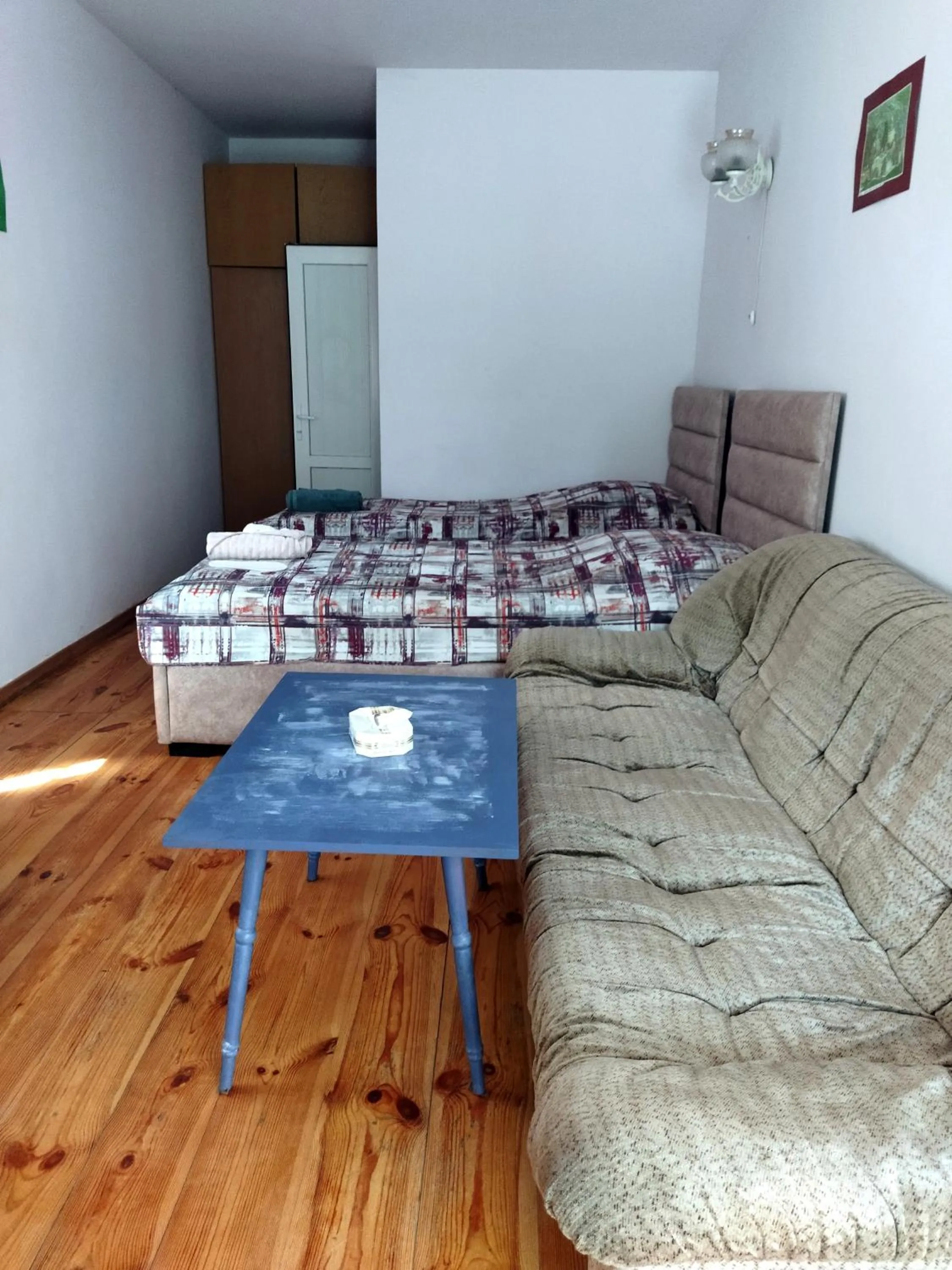 Bed in ASINE Dilijan