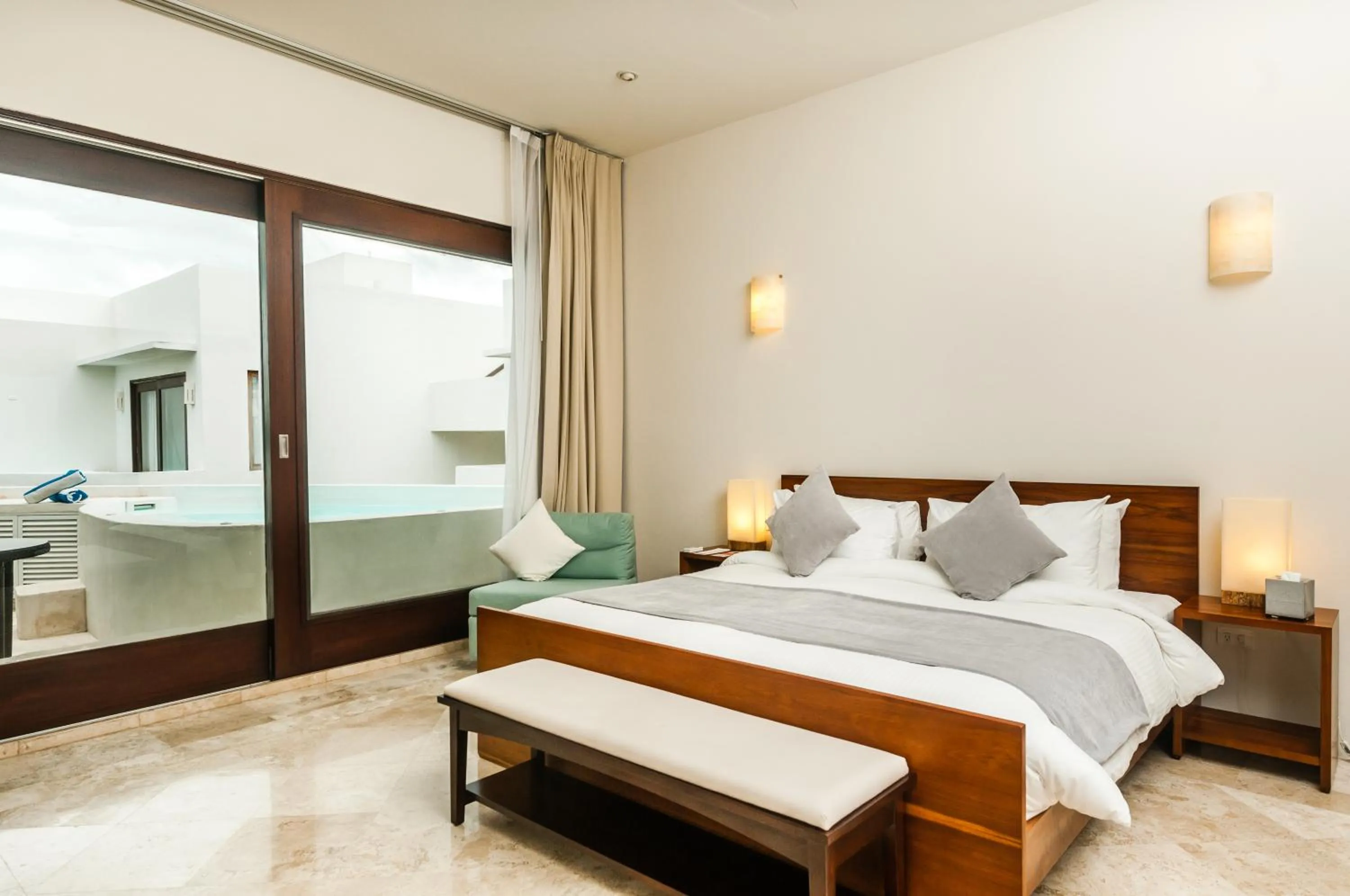 Balcony/Terrace, Bed in Mak Nuk Village - Clothing Optional