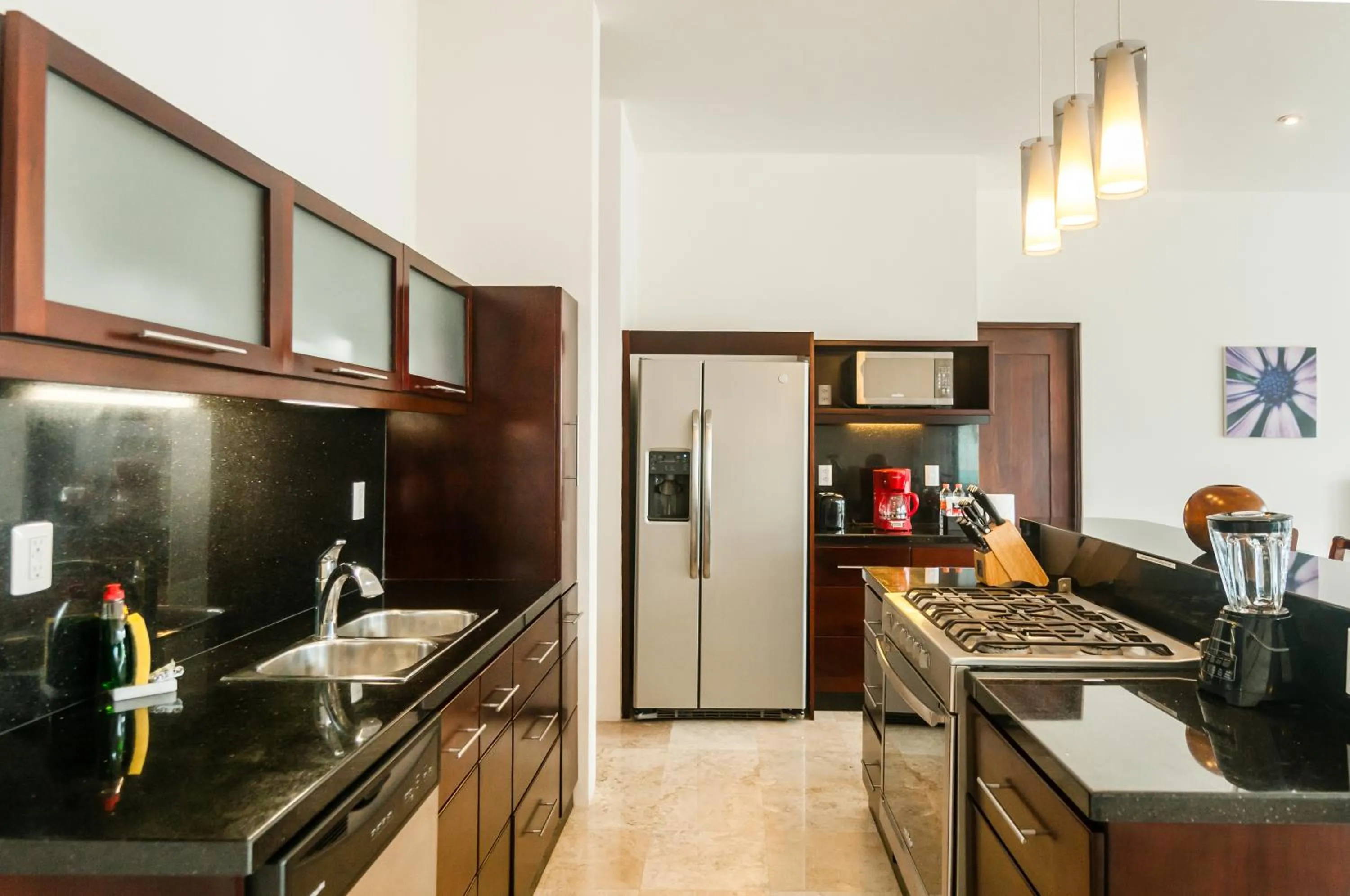 Kitchen or kitchenette in Mak Nuk Village - Clothing Optional