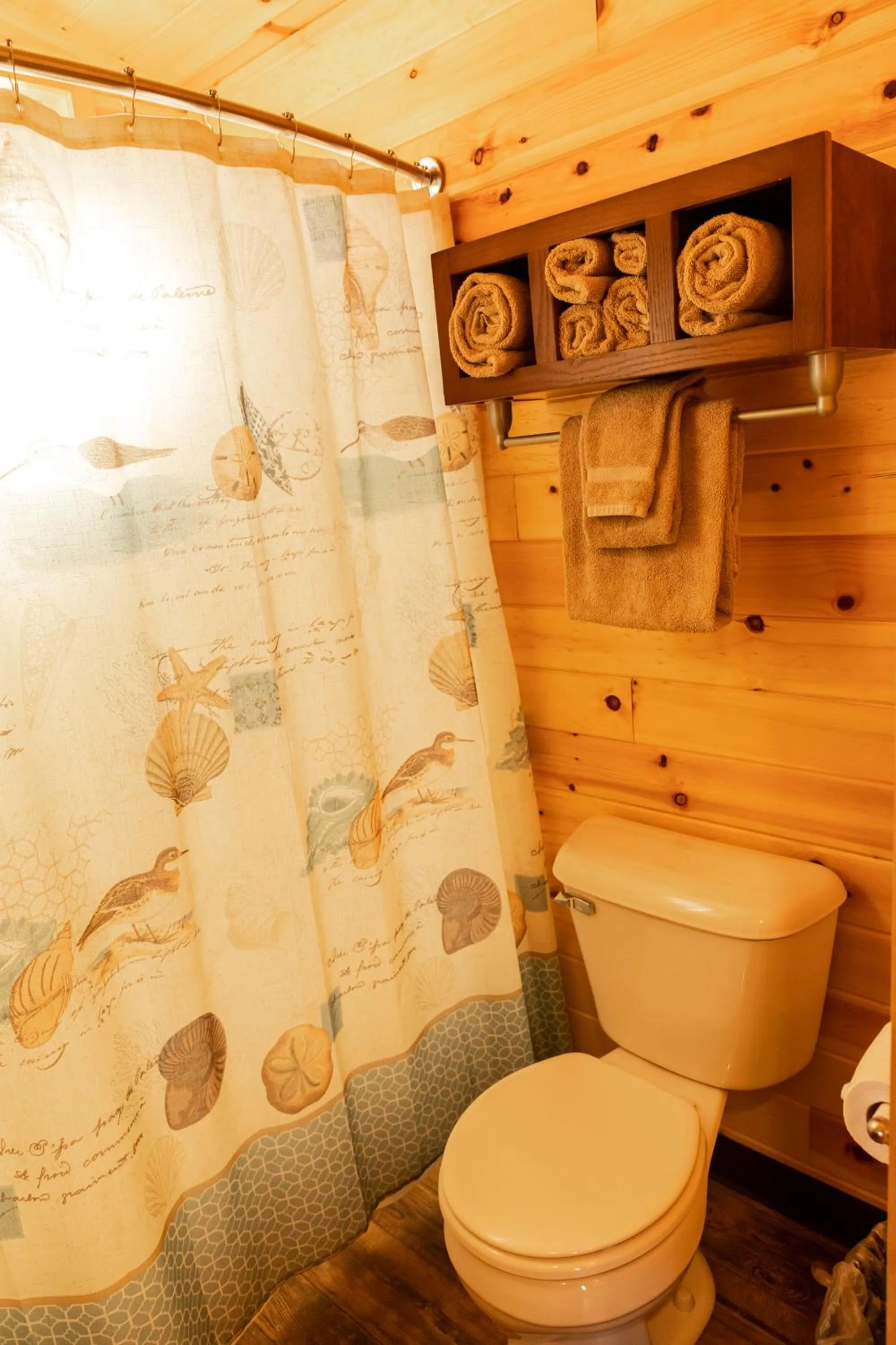 Bathroom in Crescent Beach and RV Park