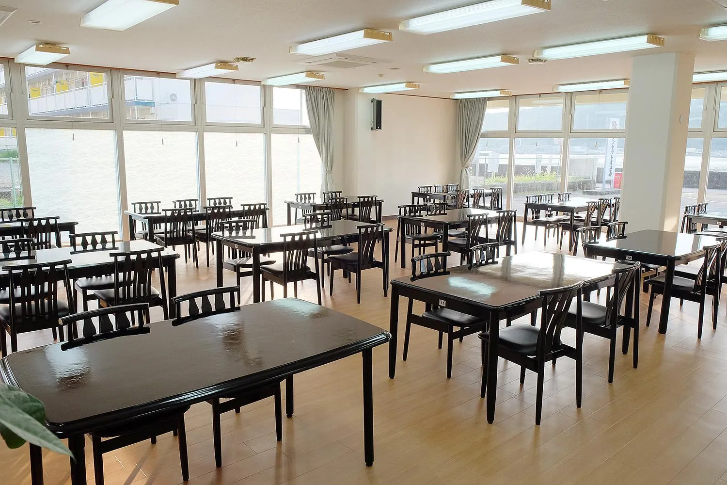 Restaurant/places to eat in Hotel Sunset Susami