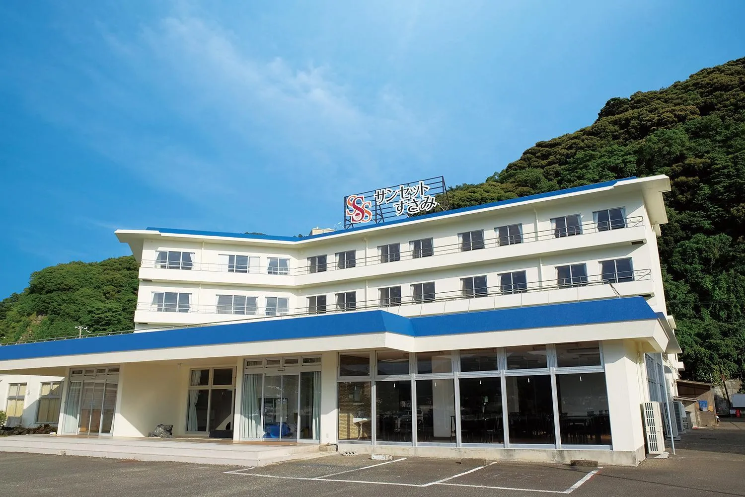 Property building in Hotel Sunset Susami