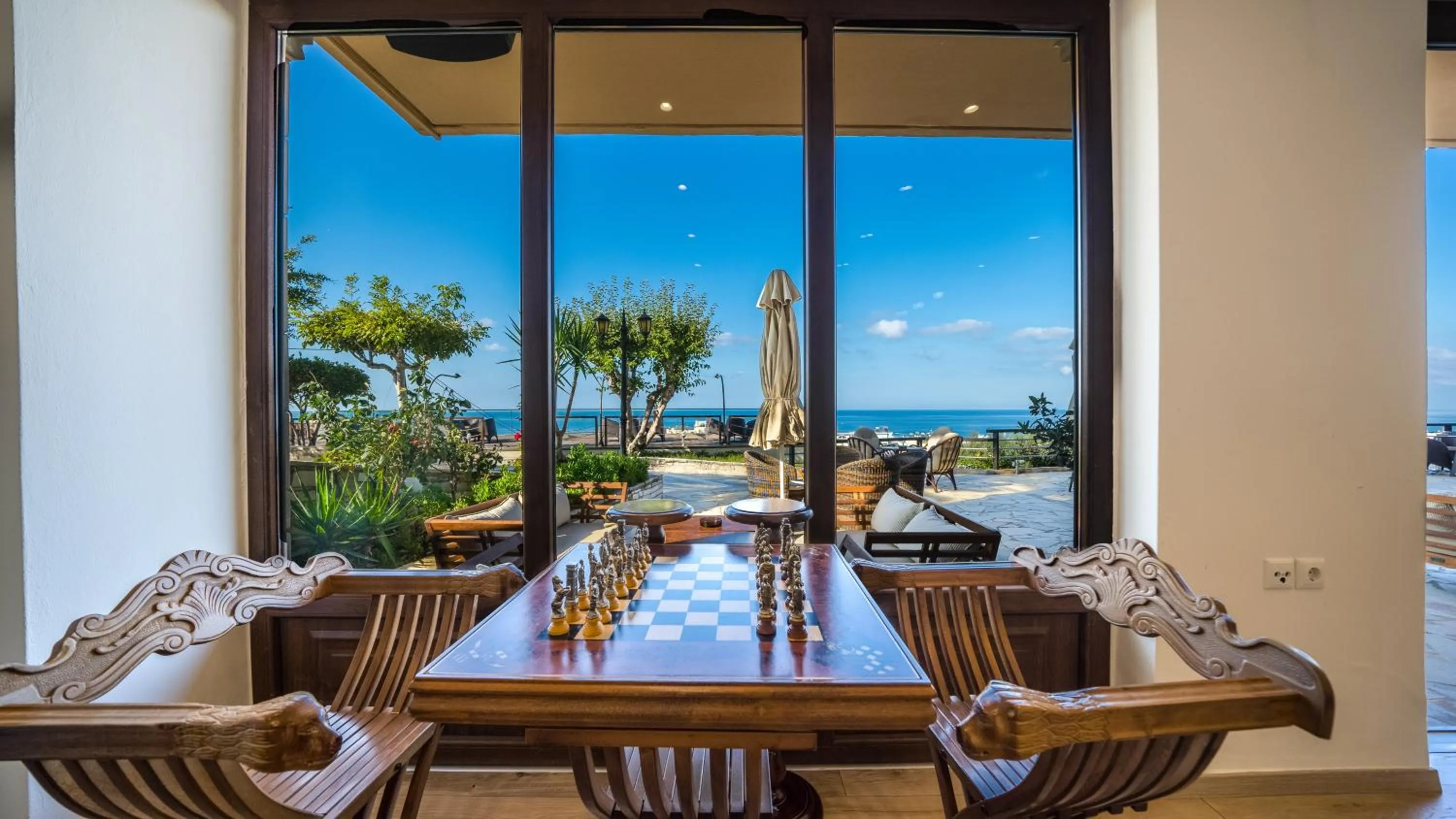 Garden in Forest Park Hotel