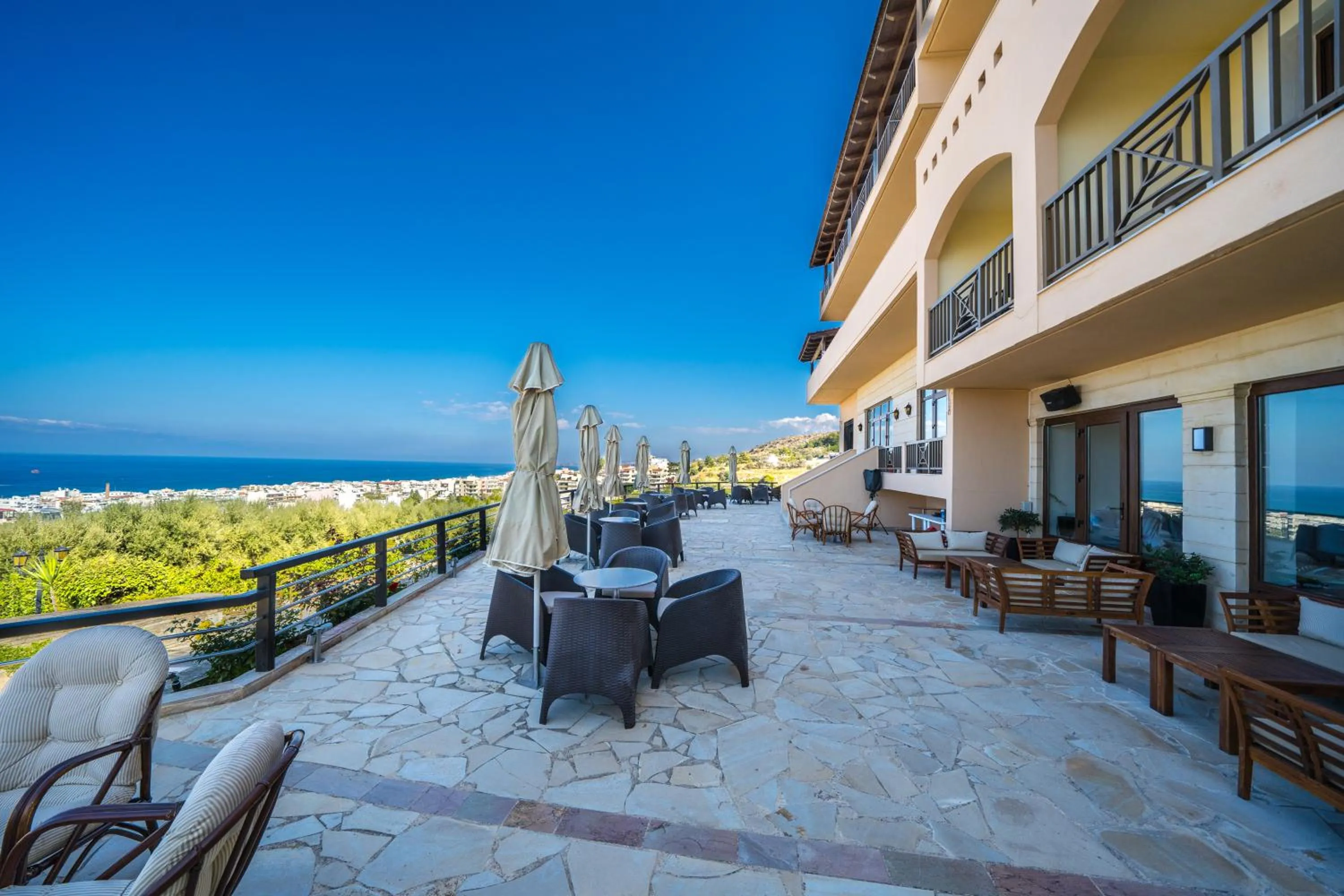 Balcony/Terrace in Forest Park Hotel