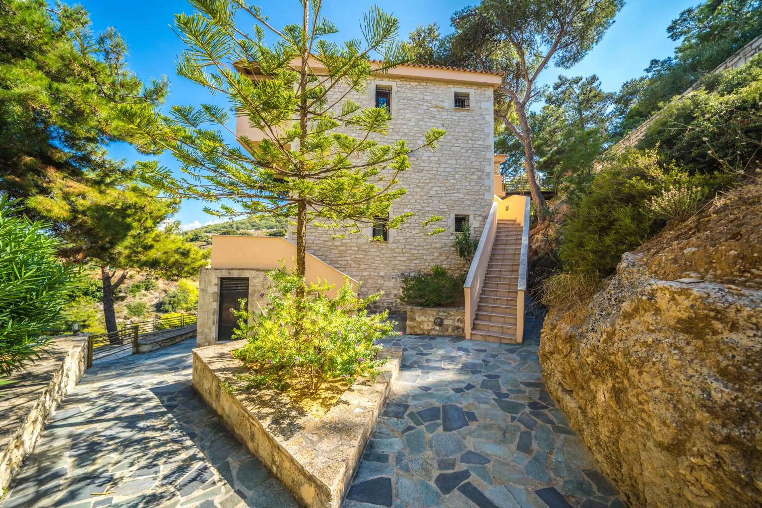 Property building in Forest Park Hotel