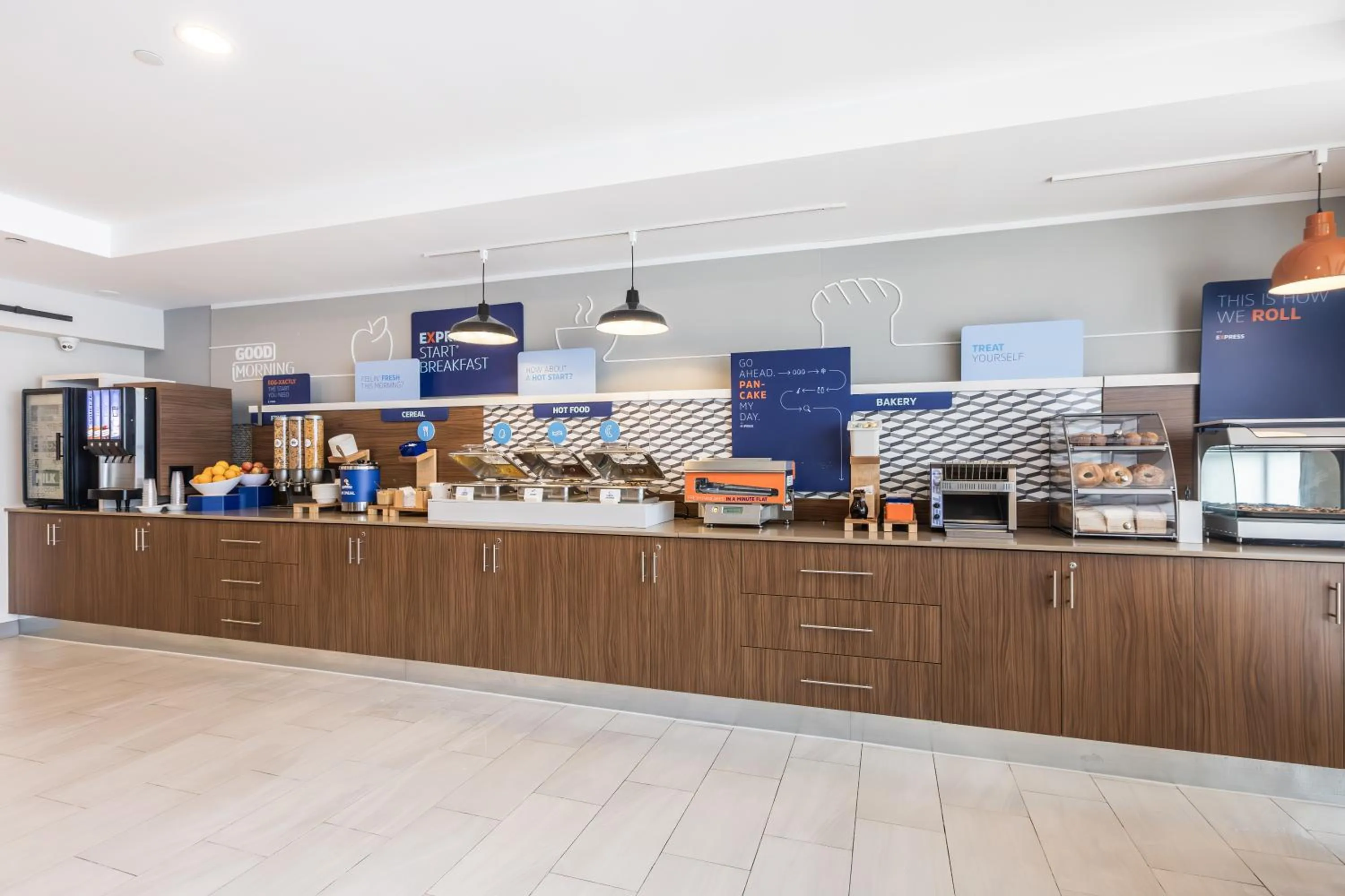 Food in Holiday Inn Express Toronto-North York by IHG