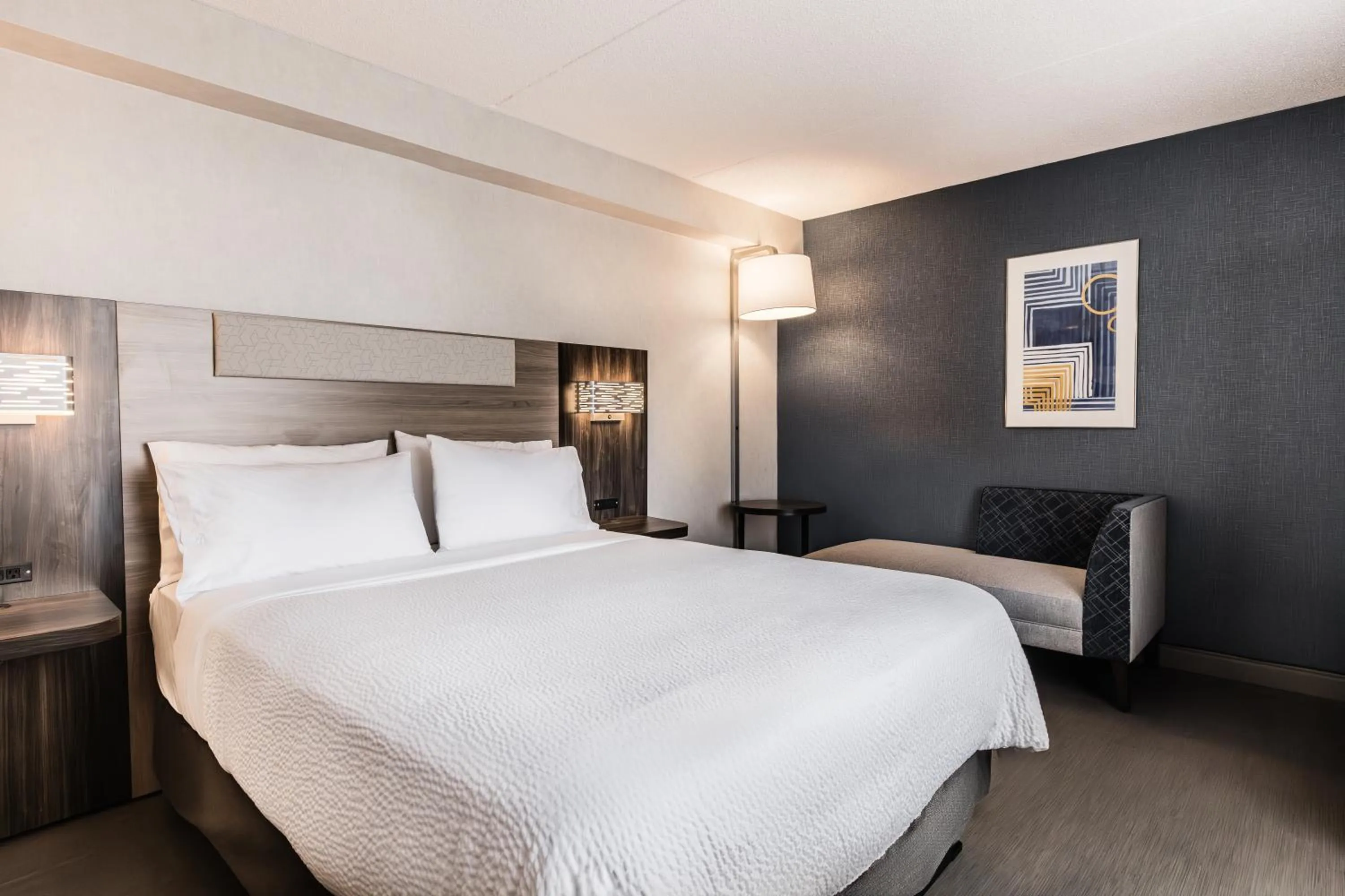 Bed in Holiday Inn Express Toronto-North York by IHG