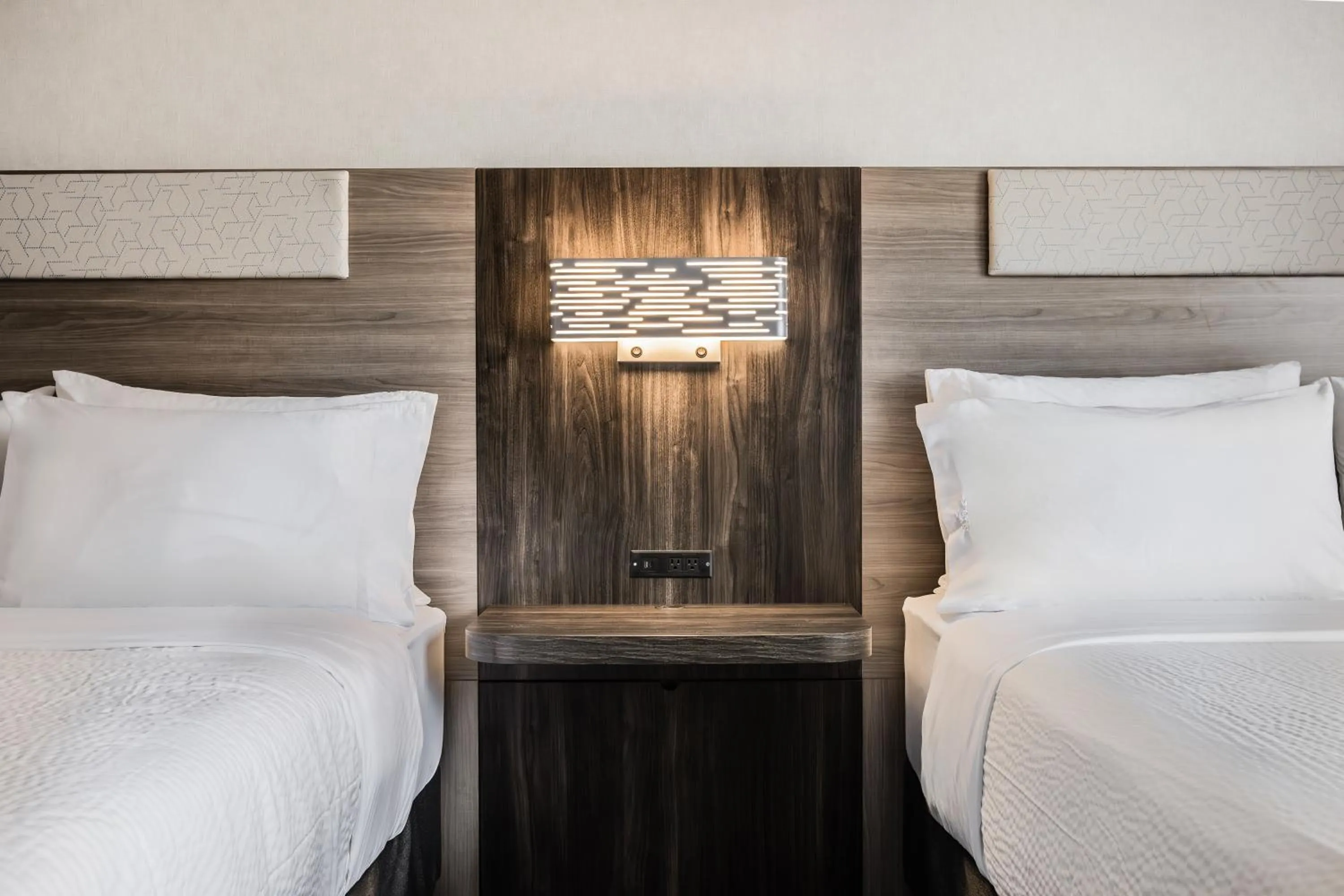 Bed in Holiday Inn Express Toronto-North York by IHG