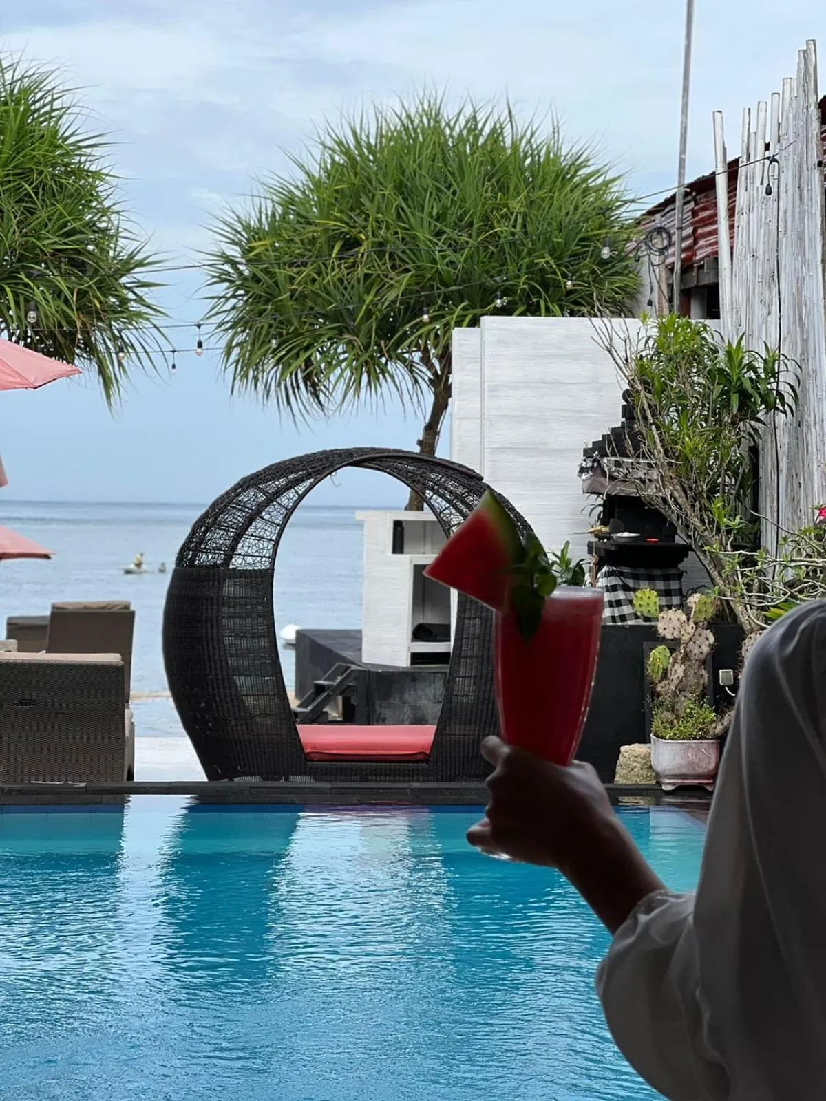 Pool view in Tarci Bungalows Lembongan