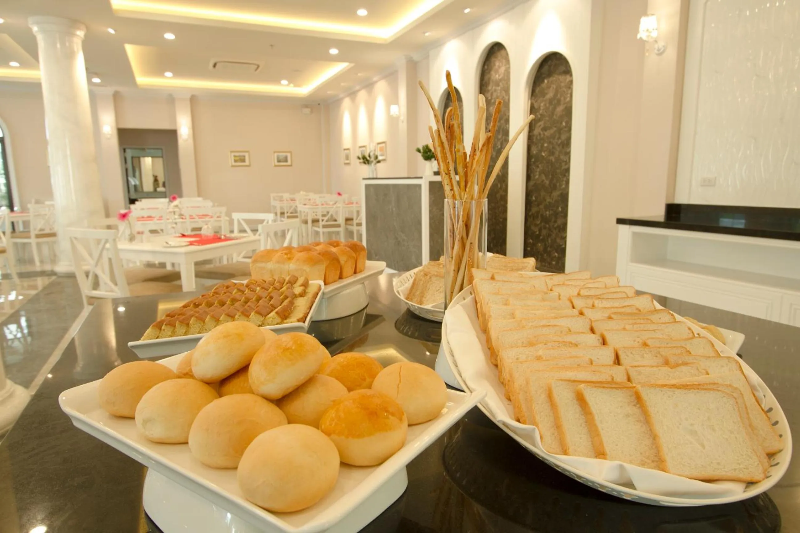 Breakfast in The Green View Hotel