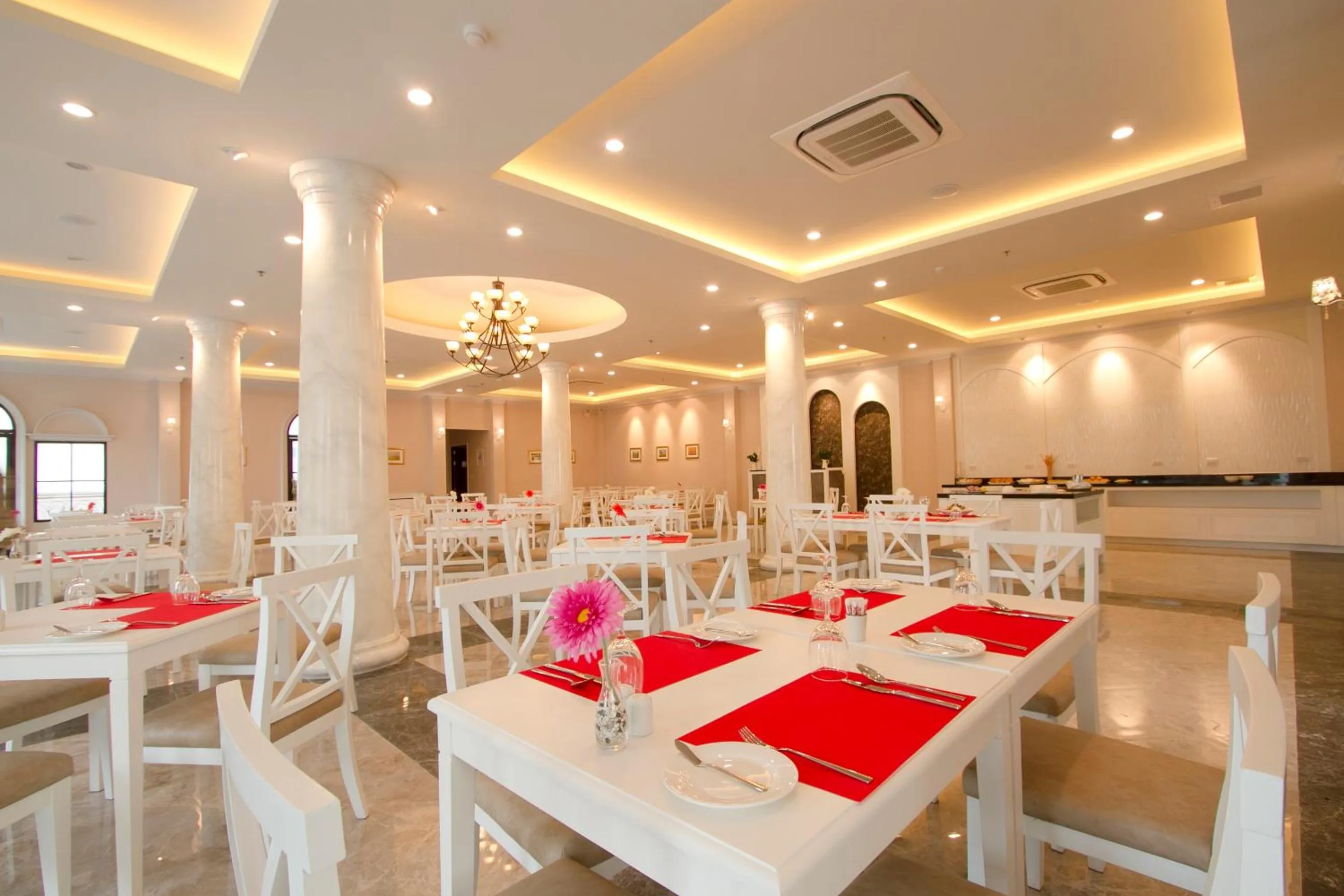 Breakfast in The Green View Hotel