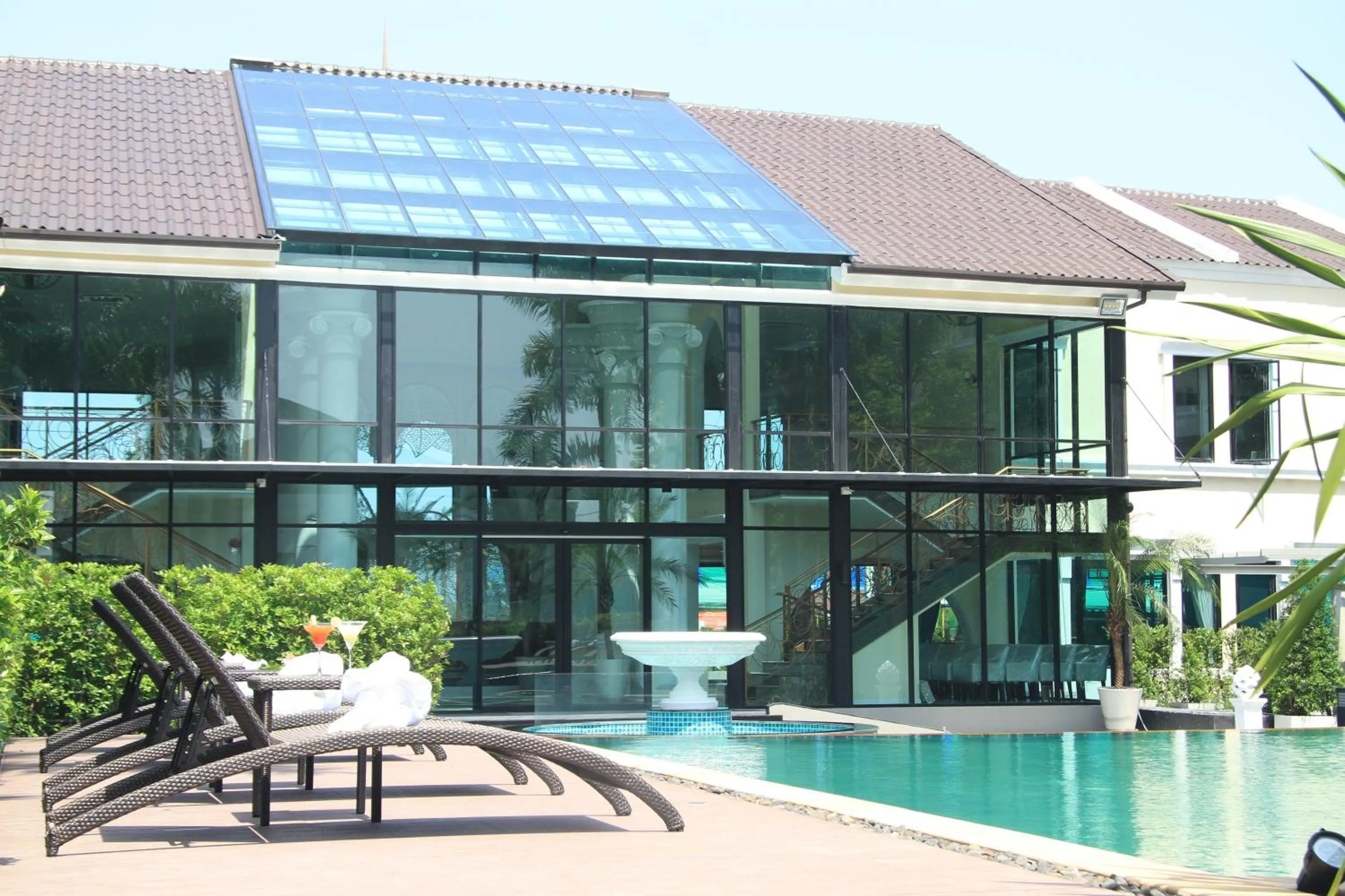 The Green View Hotel