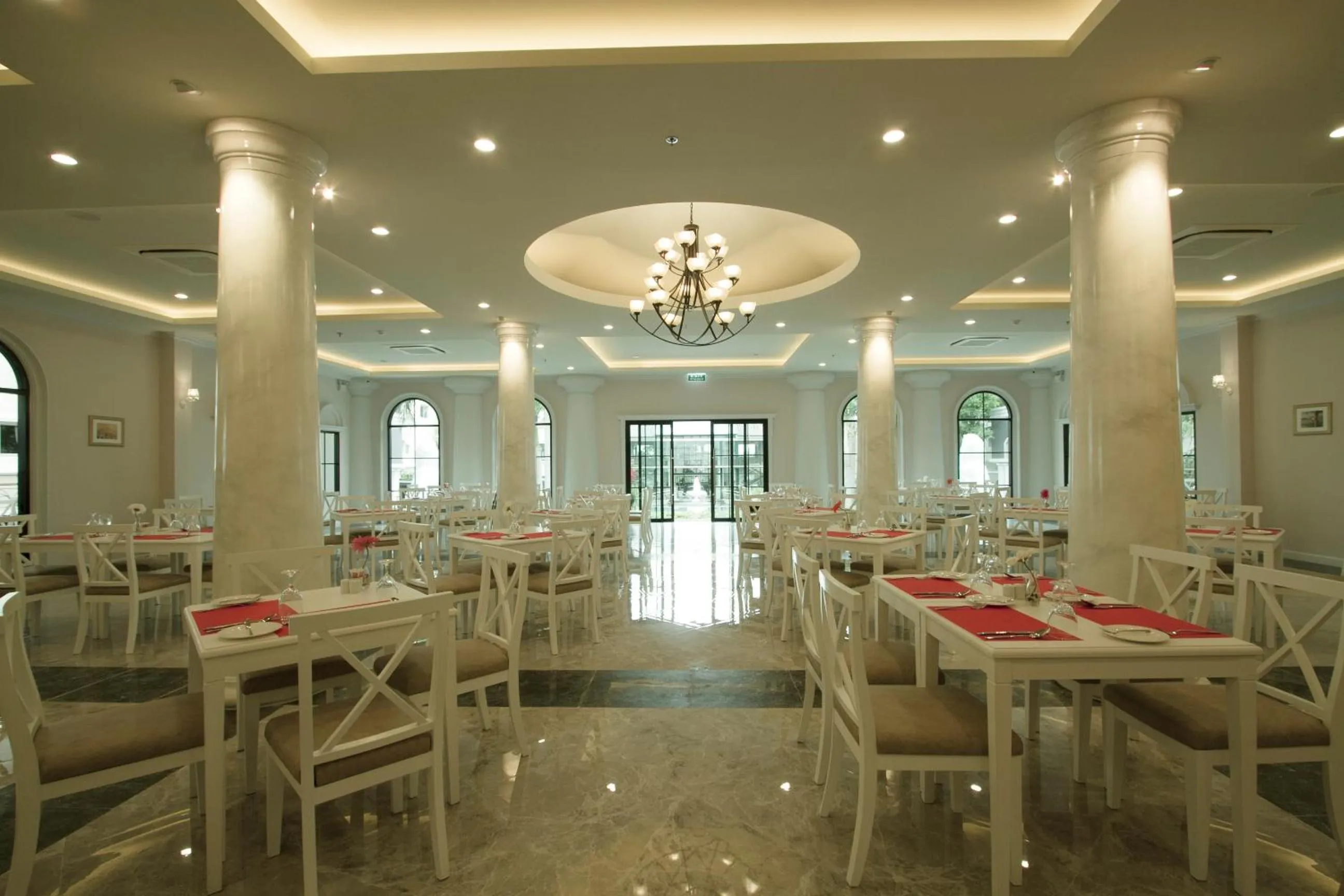 Breakfast in The Green View Hotel