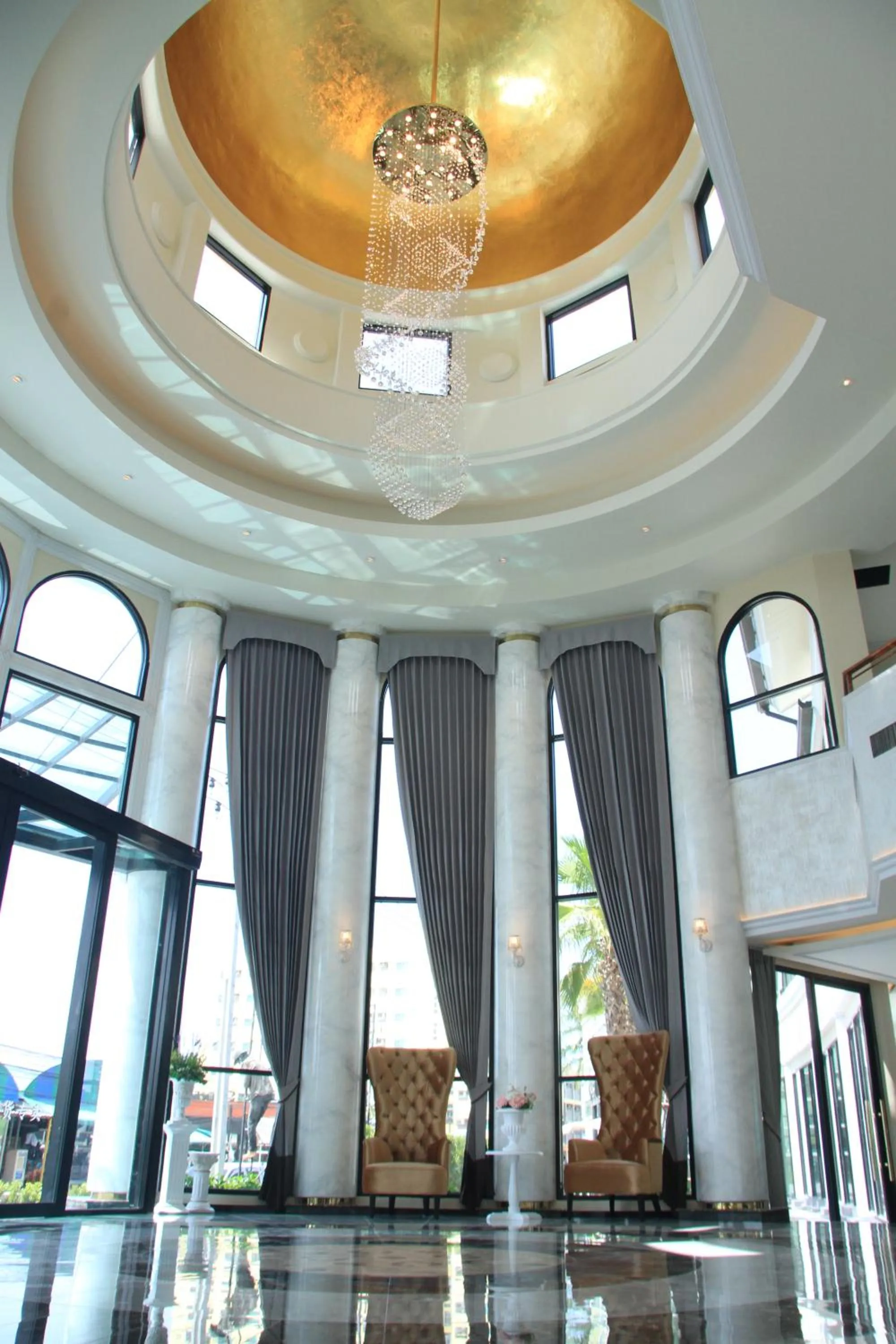 The Green View Hotel