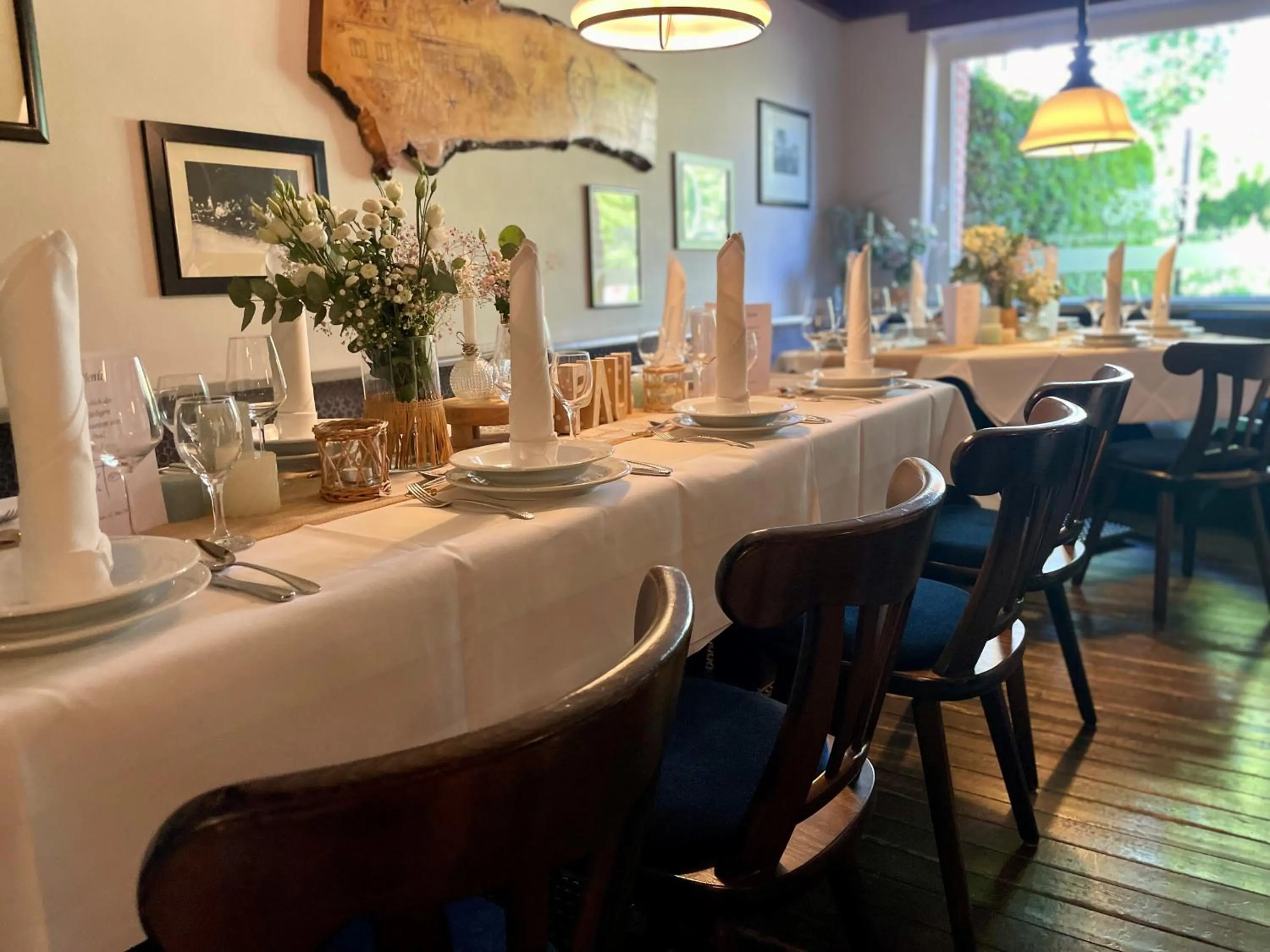 Restaurant/places to eat in Haus Fliederbusch