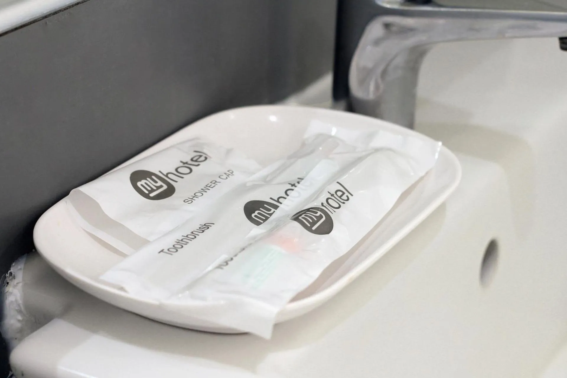 Bathroom in My Hotel Pratunam