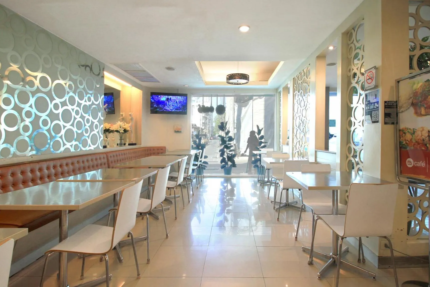 Breakfast in My Hotel Pratunam