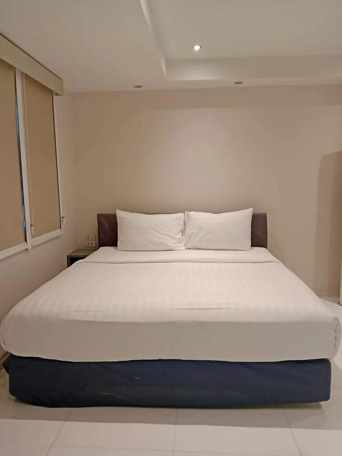 Bed in My Hotel Pratunam