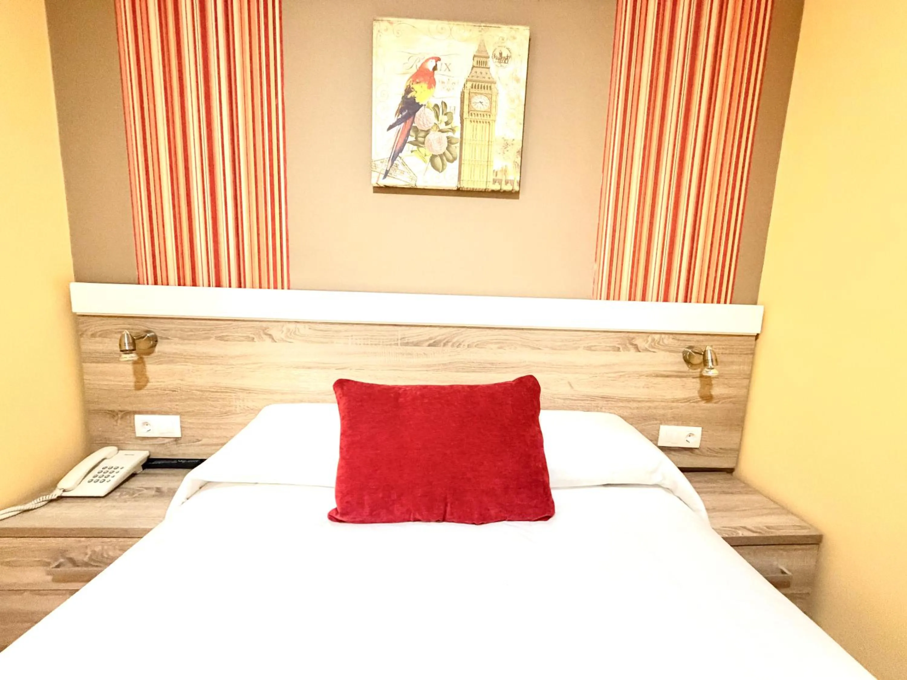 Bed in Hotel Spa Galatea