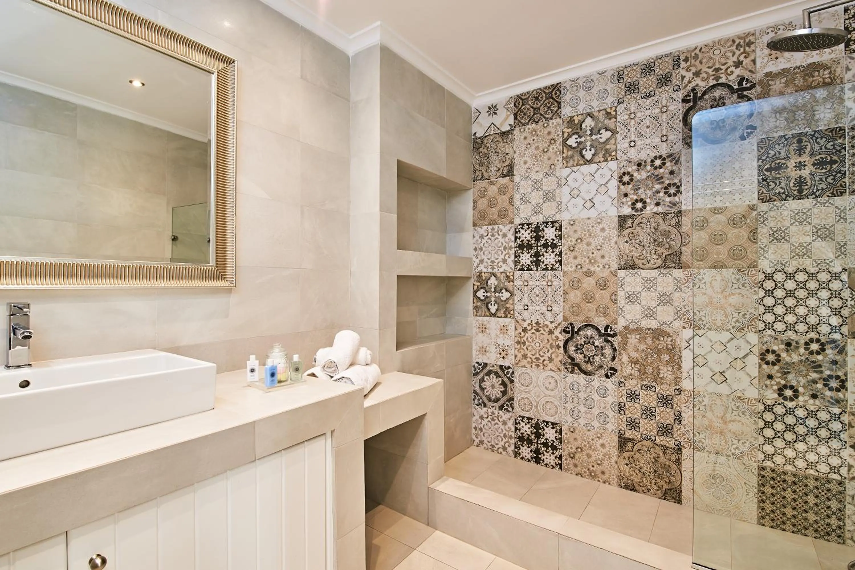 Bathroom in Agali Houses