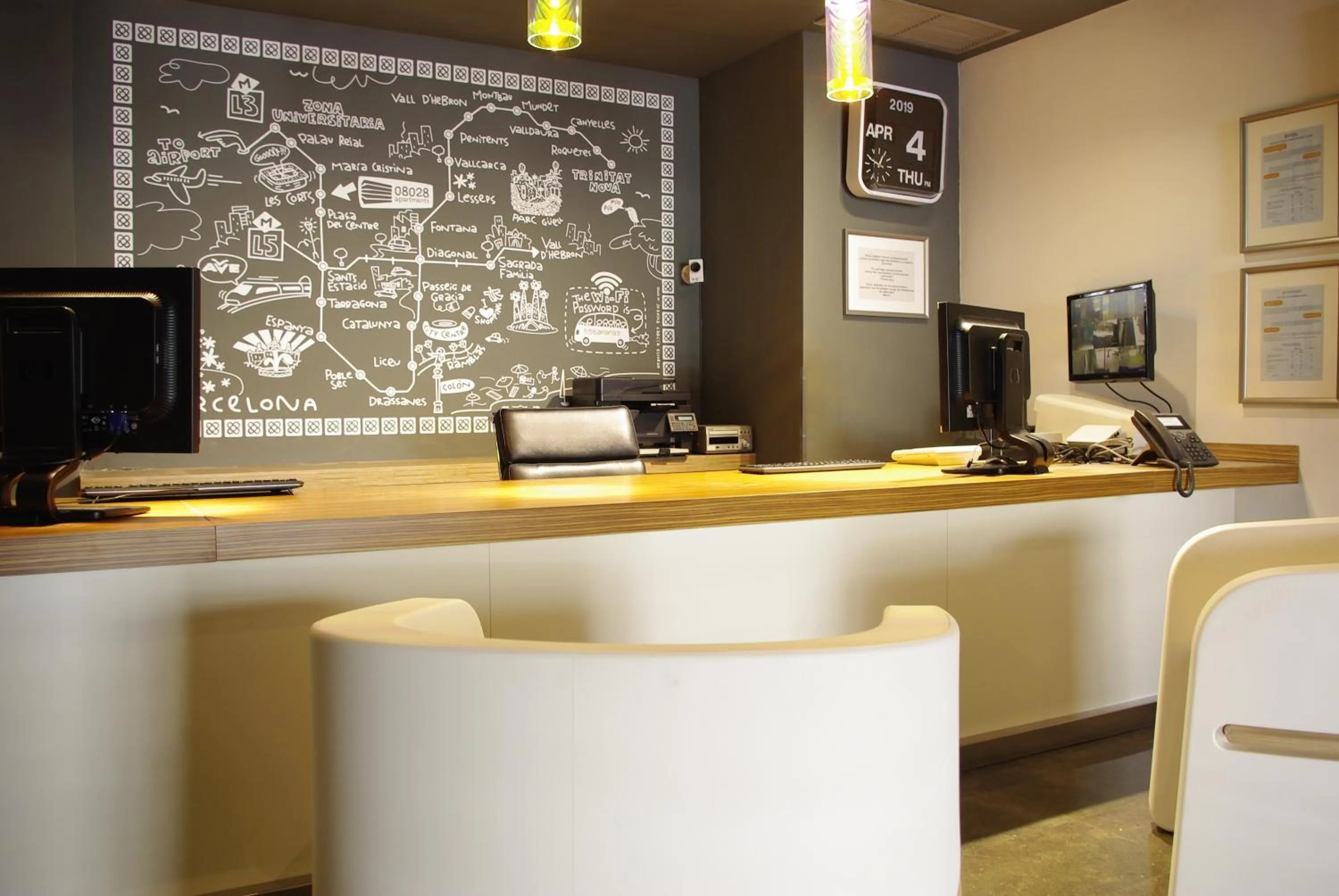 Lobby or reception in 08028 Apartments