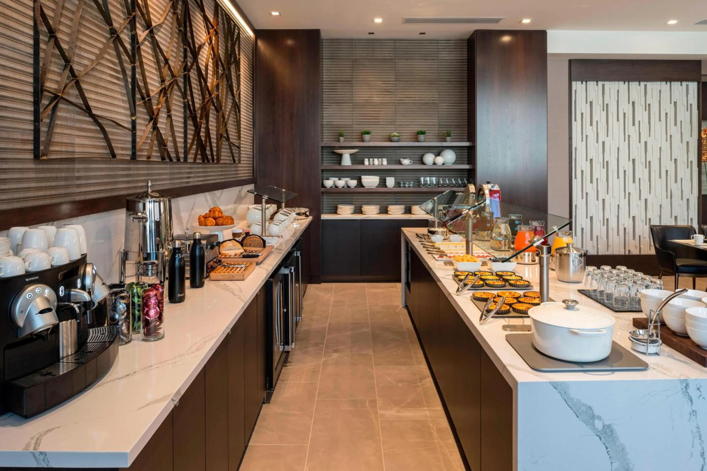 Kitchen or kitchenette in AC Hotel by Marriott Boston Downtown