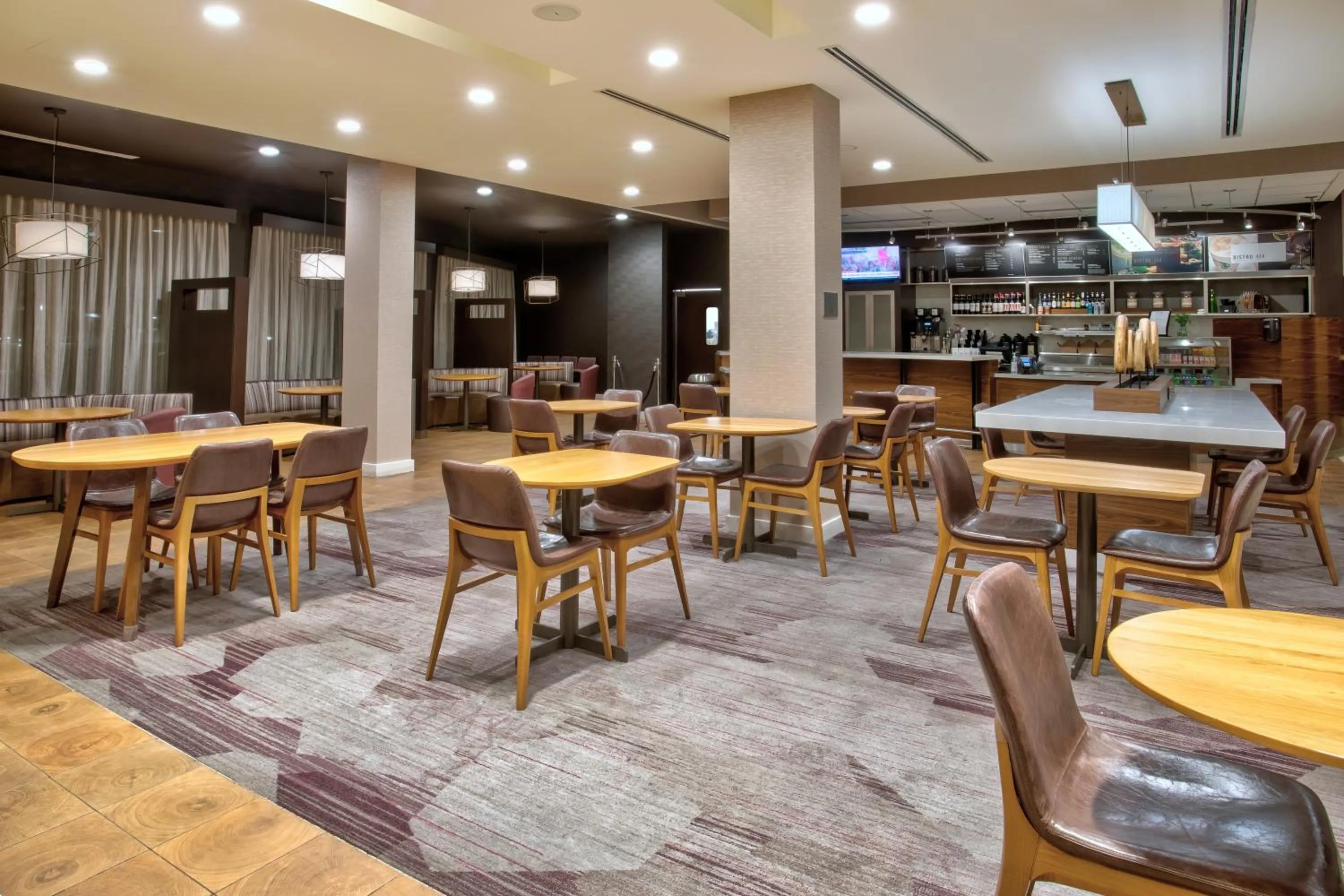 Restaurant/places to eat in Courtyard by Marriott Dallas Flower Mound