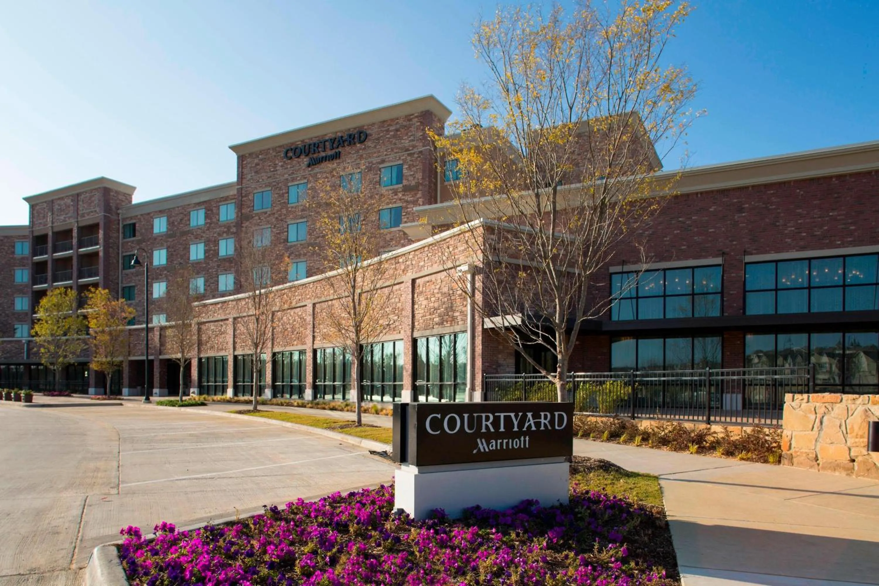 Property building in Courtyard by Marriott Dallas Flower Mound