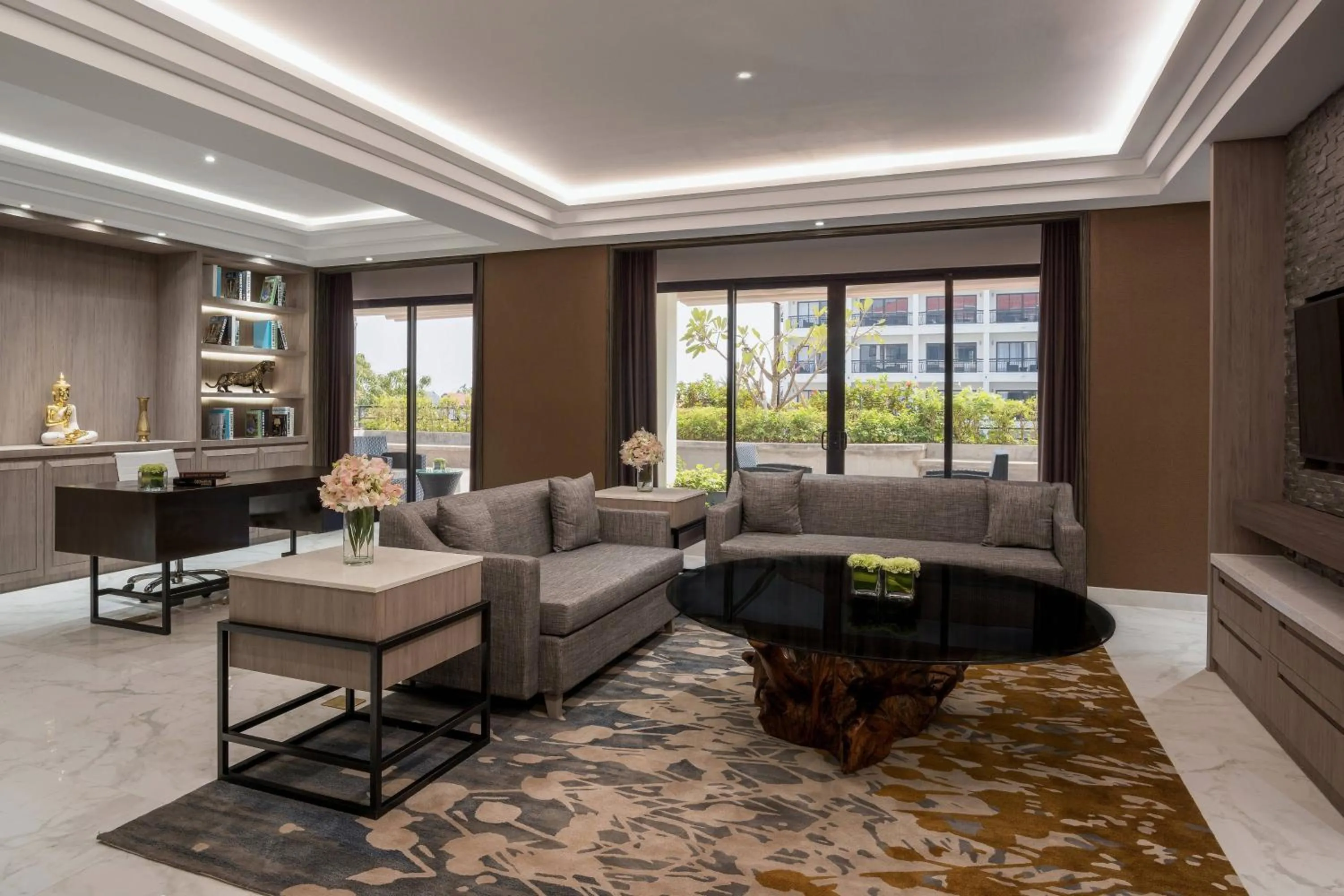 Living room in Courtyard by Marriott Siem Reap Resort