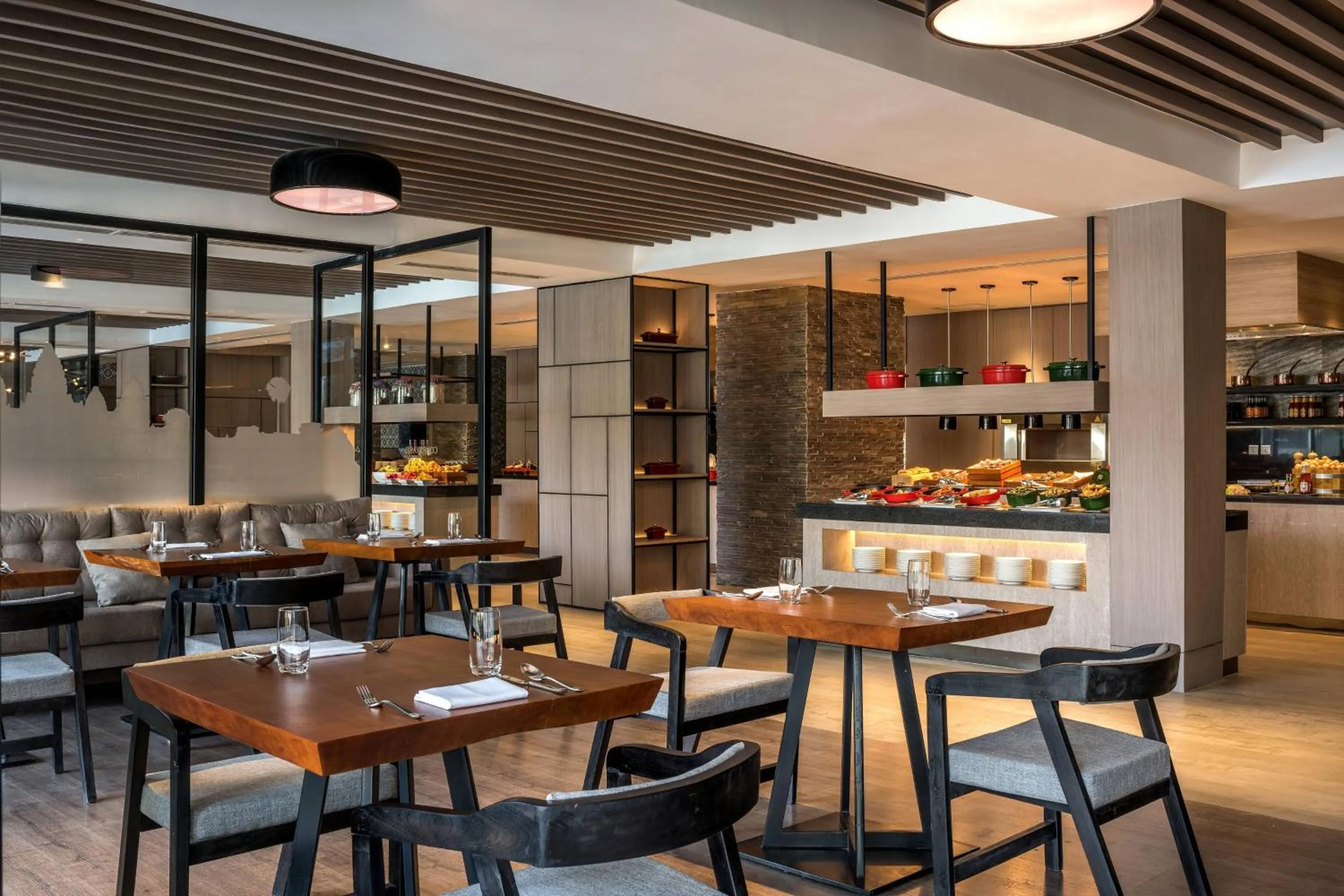 Restaurant/places to eat in Courtyard by Marriott Siem Reap Resort