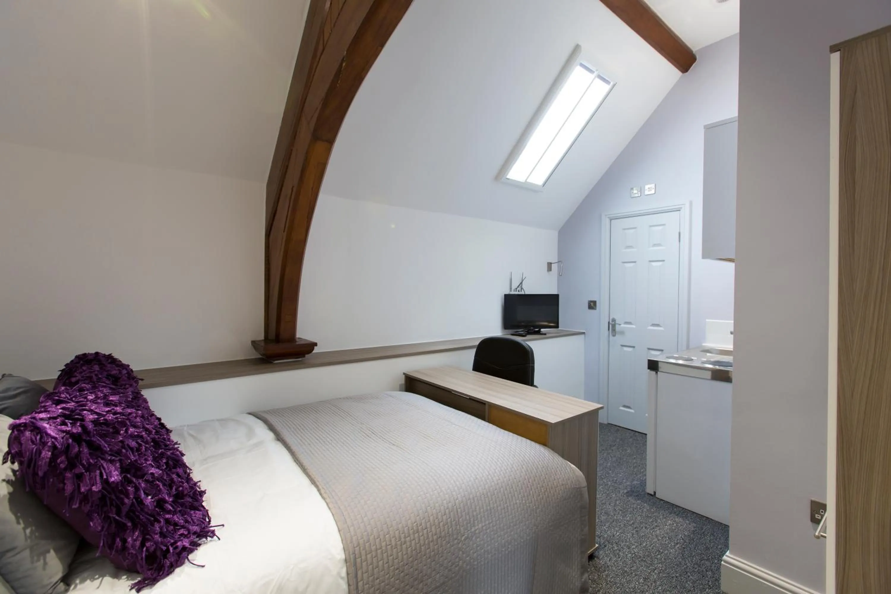 Bedroom, Bed in Old County Court