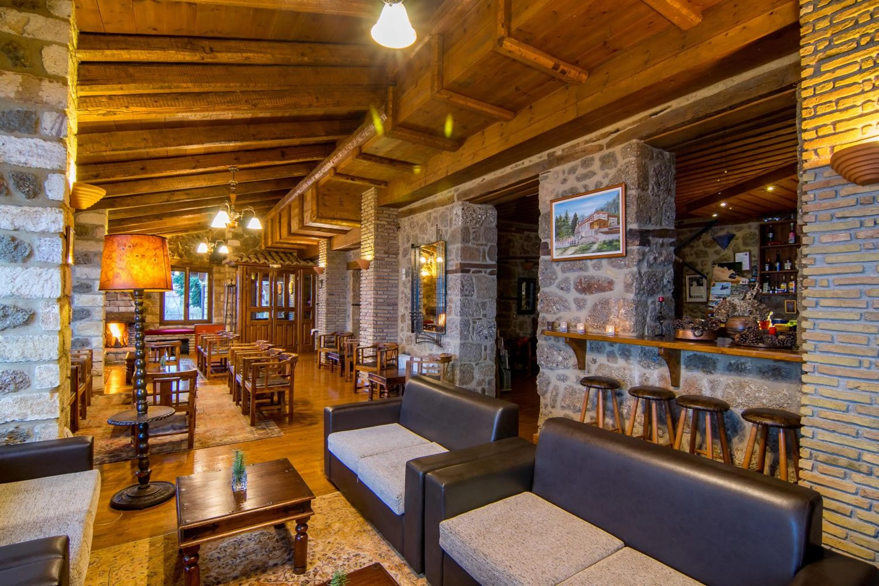 Lounge or bar in Pigi Tarlampa Hotel