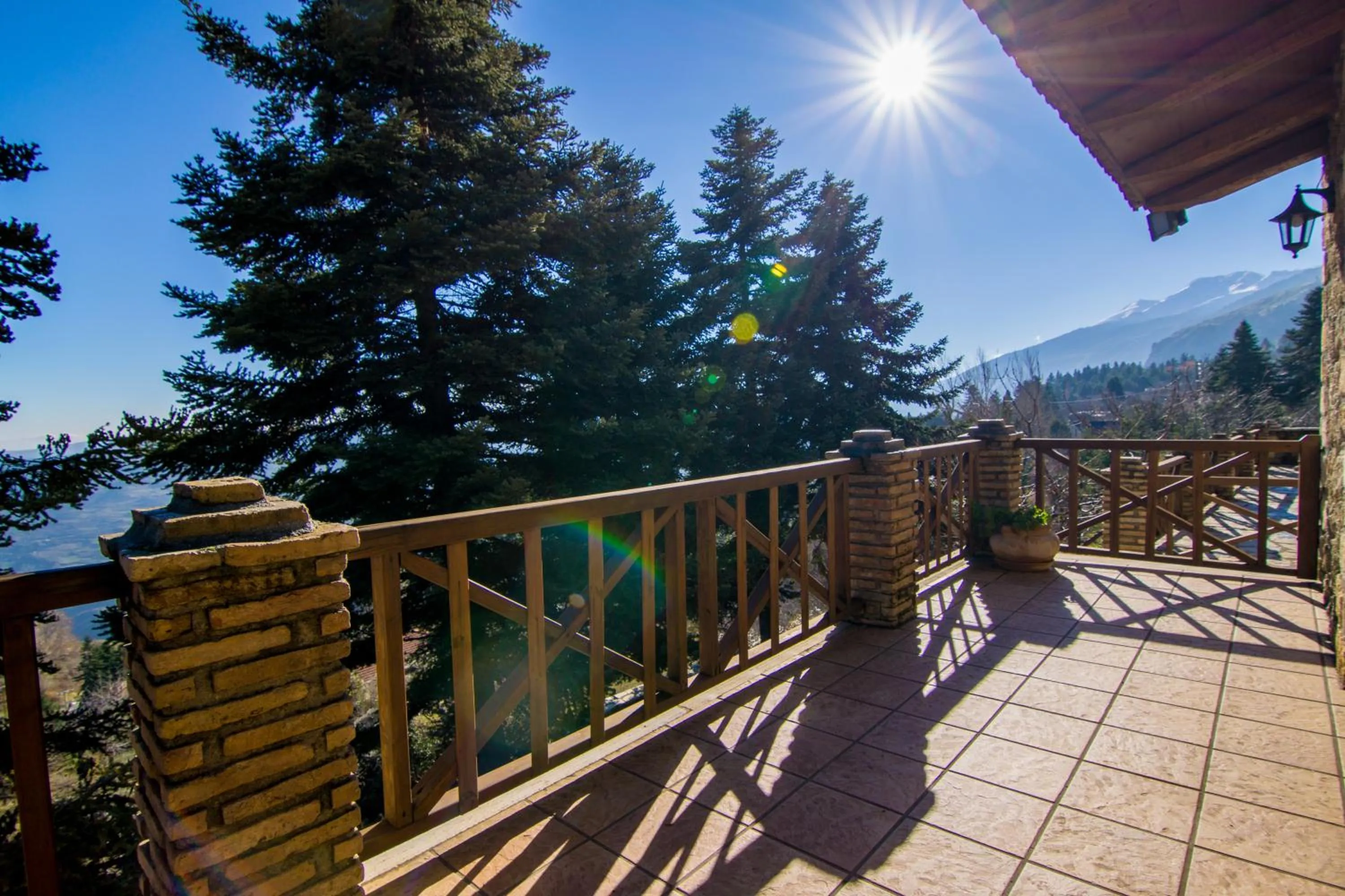 Balcony/Terrace in Pigi Tarlampa Hotel