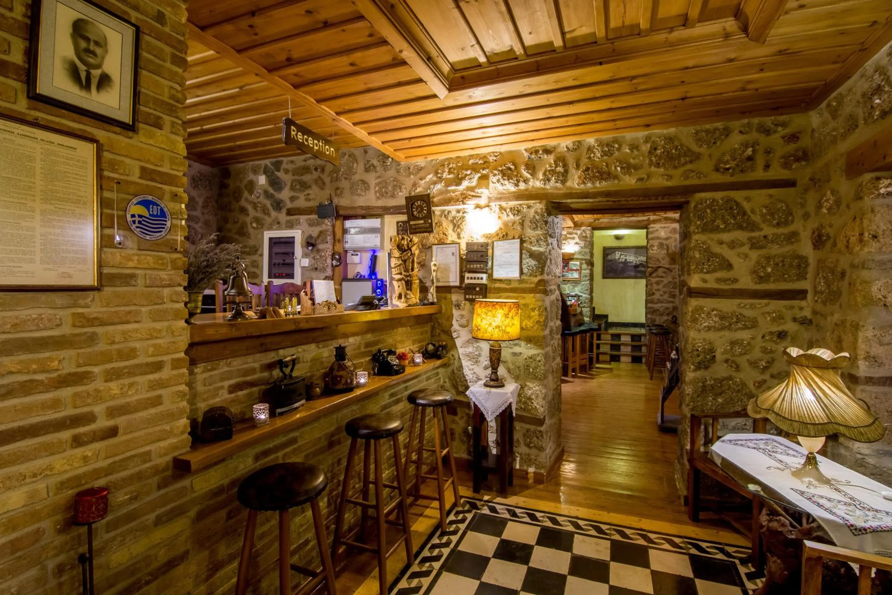 Lounge or bar in Pigi Tarlampa Hotel