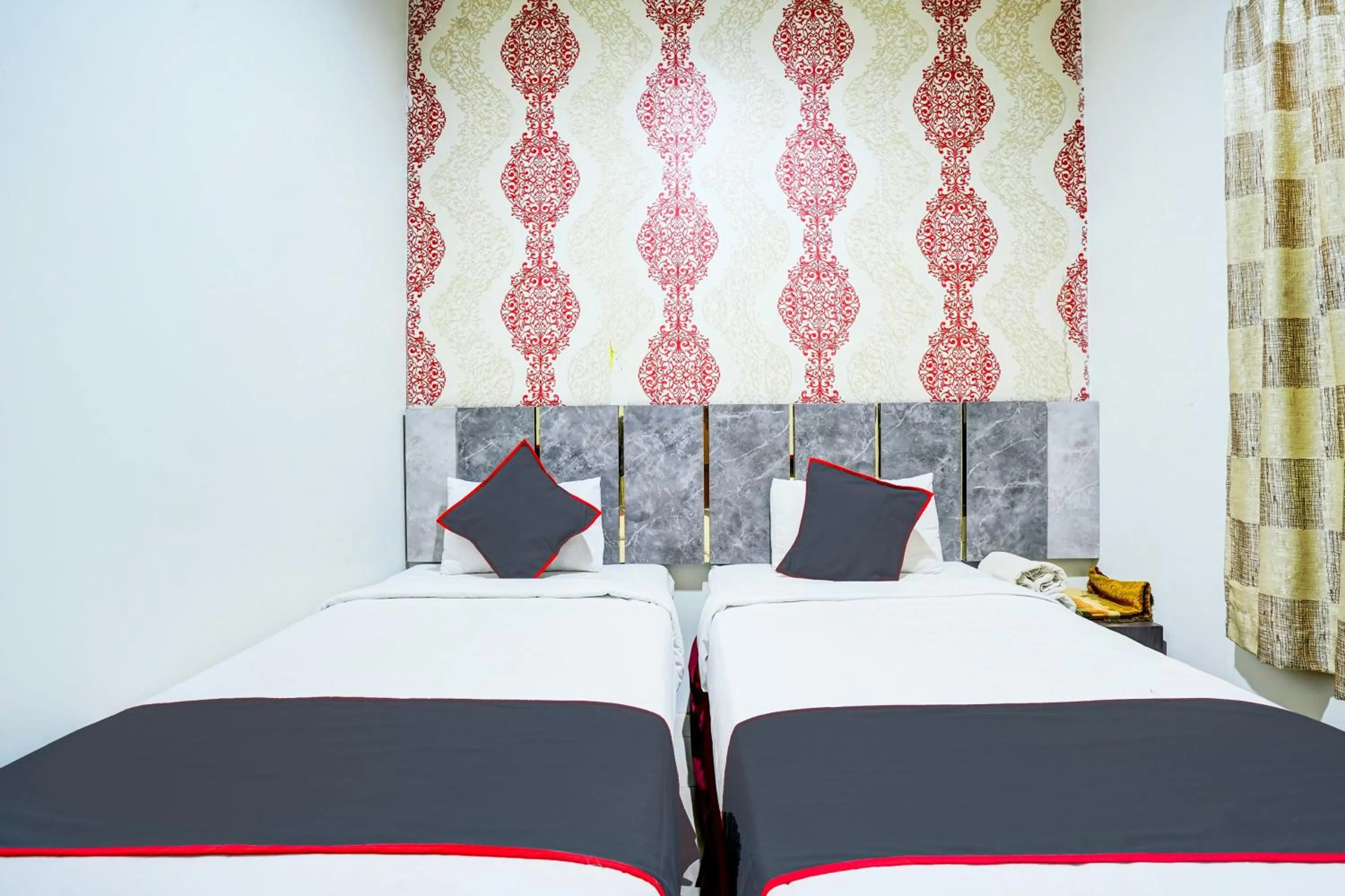 Bedroom, Bed in Hotel O Padang City Center Near Pantai Padang Formerly D'Dhave Hotel