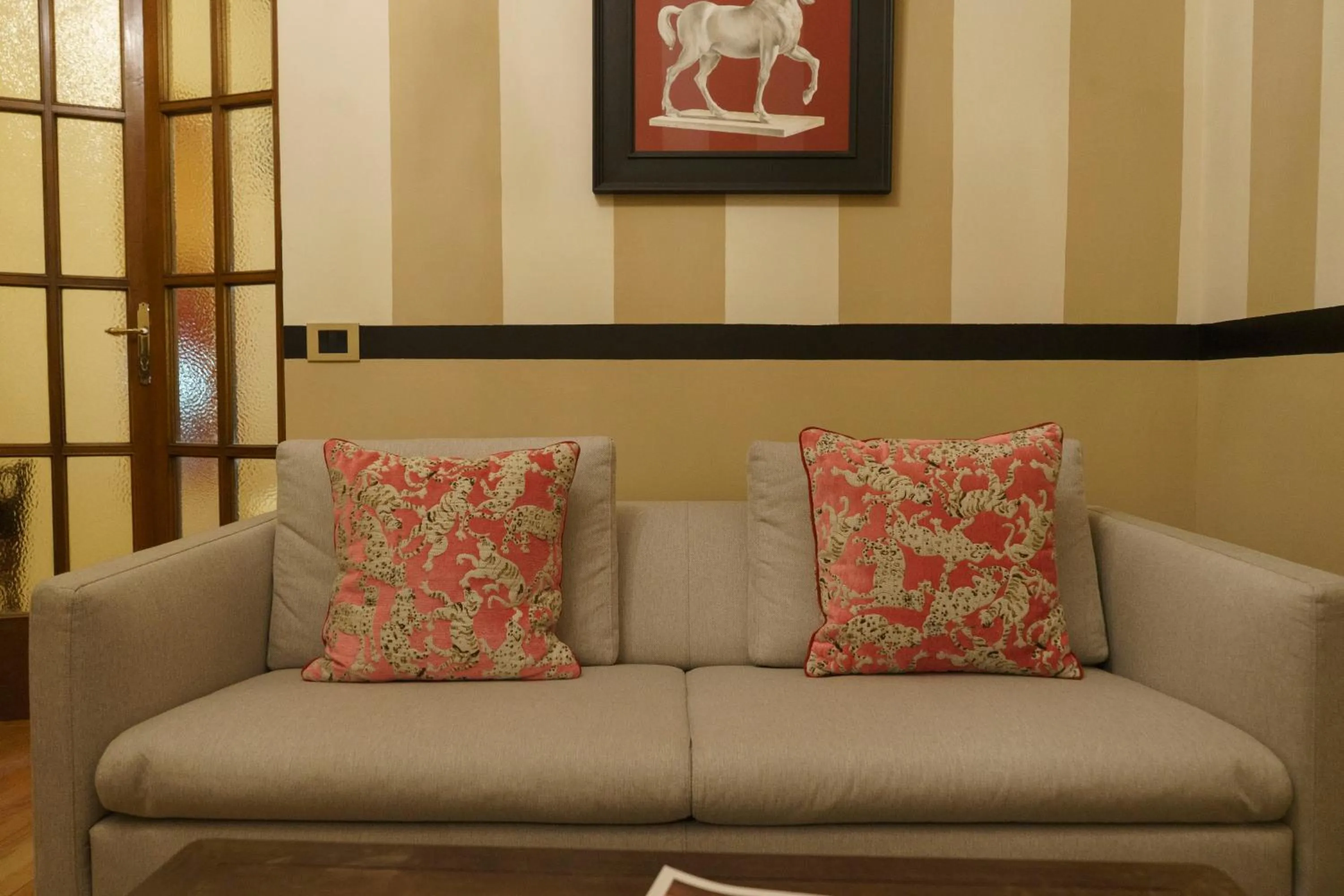 Decorative detail in Hotel Hermitage