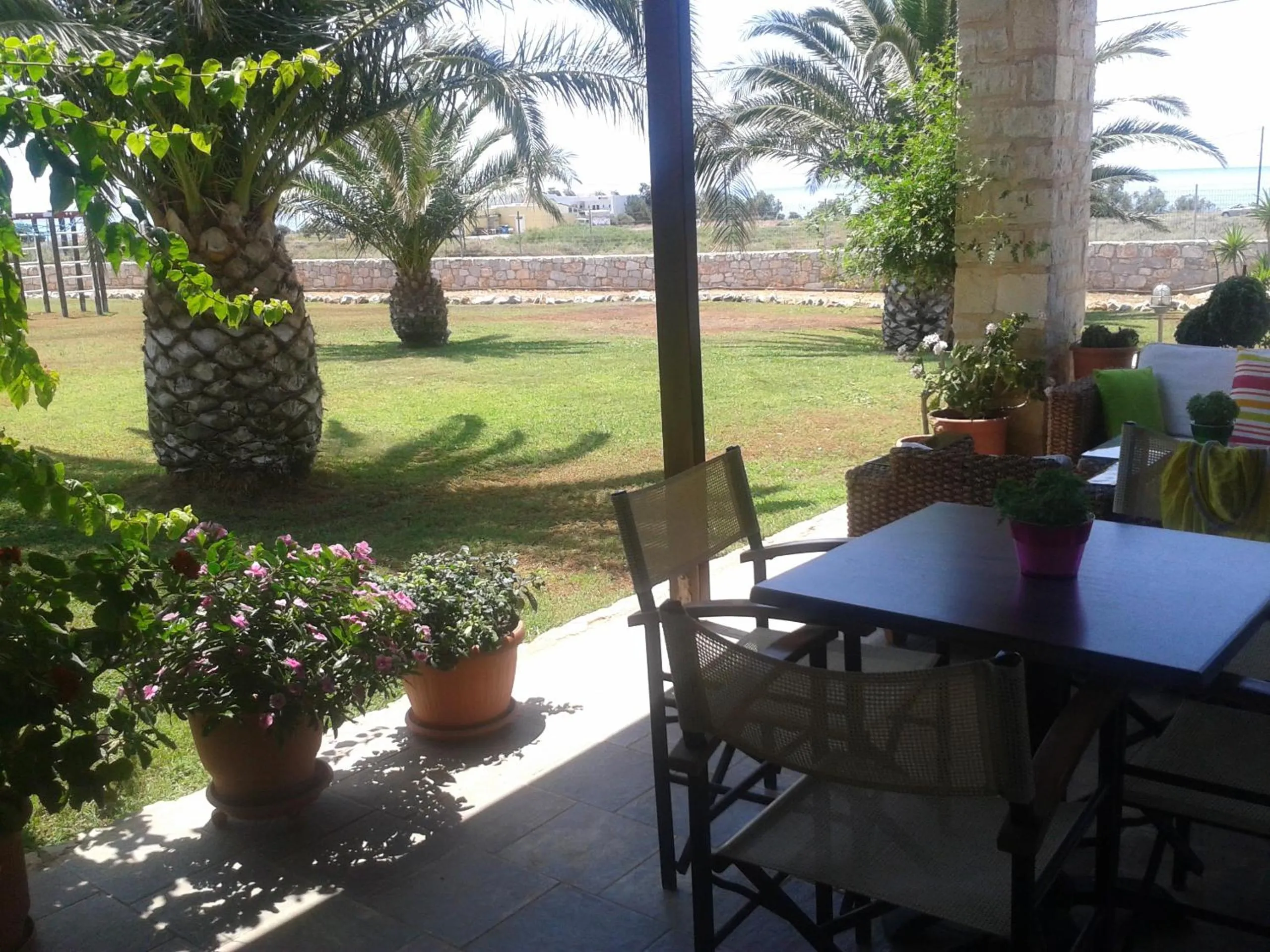 Restaurant/places to eat in Kallicrates Village