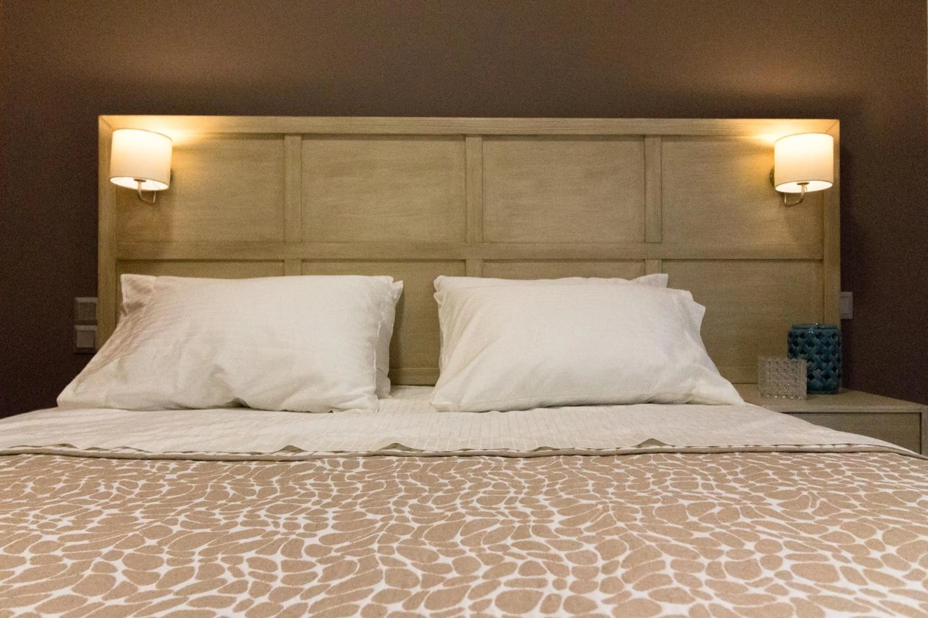 Bed in Luxury Apartment Philoxenia