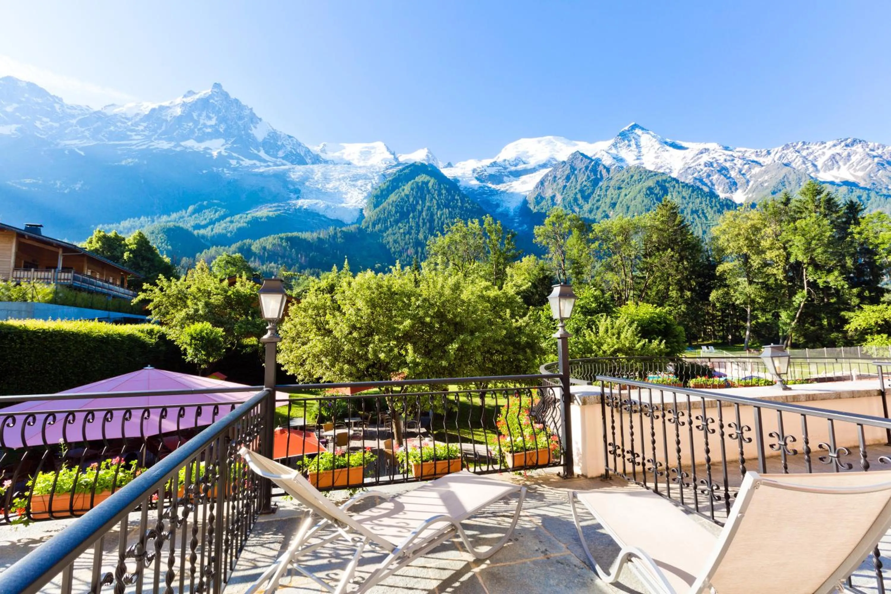 Balcony/Terrace in Aiguille du Midi - Hôtel & Restaurant
