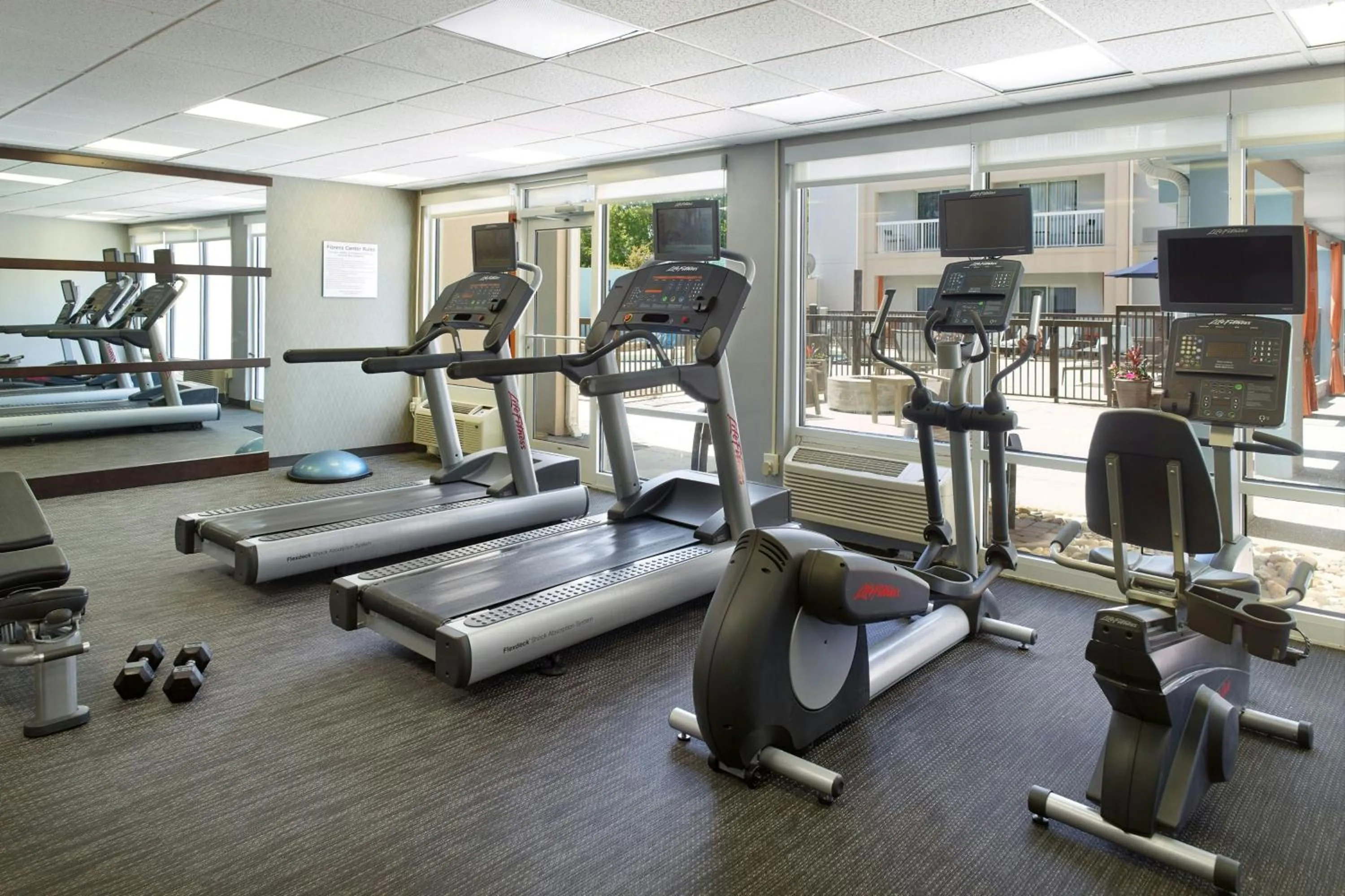 Fitness centre/facilities in Courtyard by Marriott Myrtle Beach Broadway