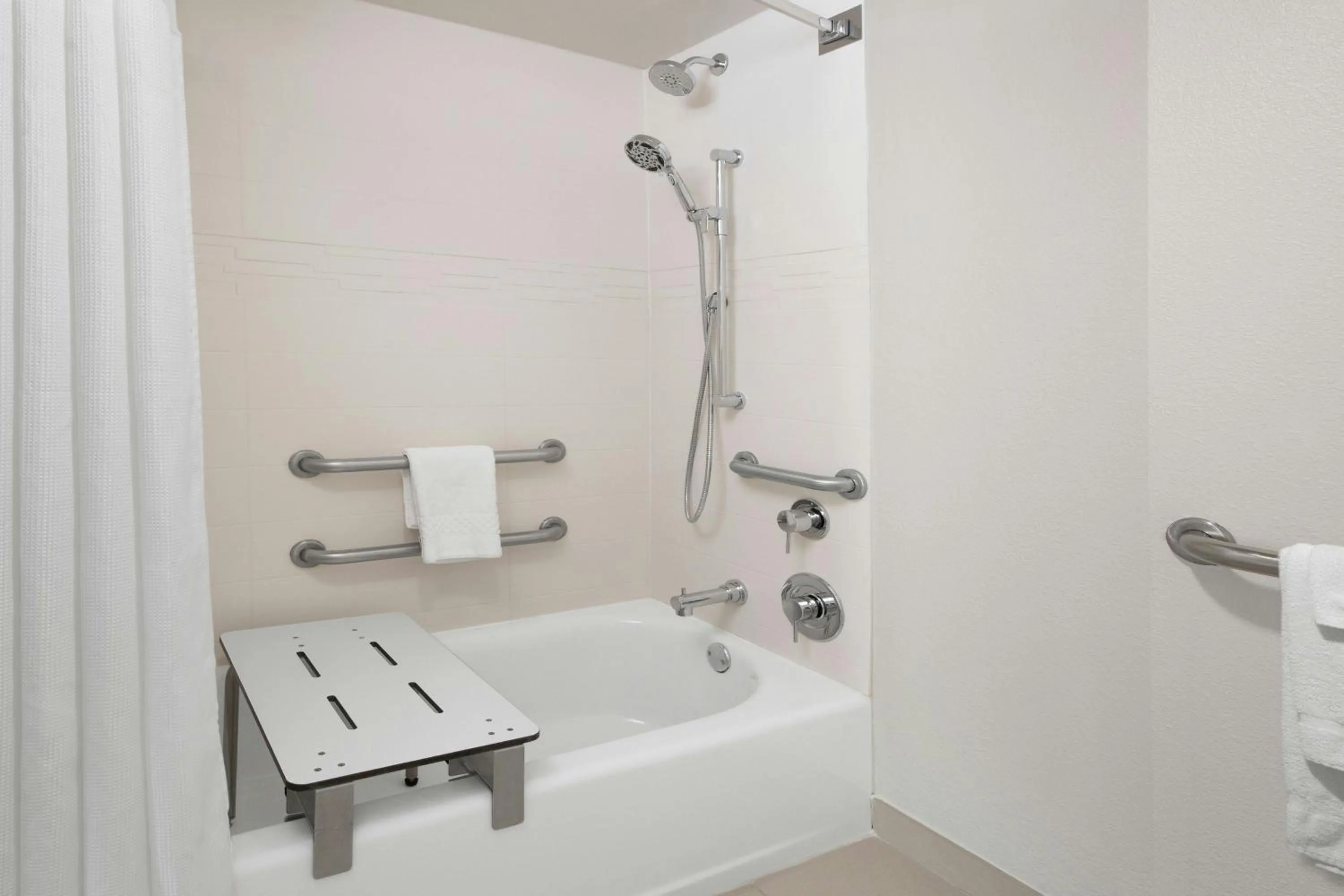 Bathroom in Residence Inn by Marriott New Orleans Metairie