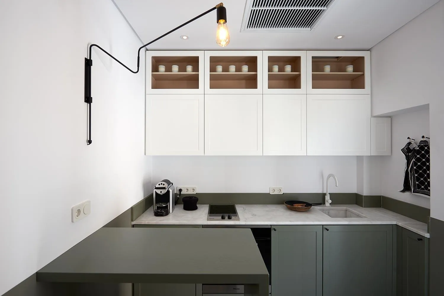 Kitchen or kitchenette in Argonauta Hotel