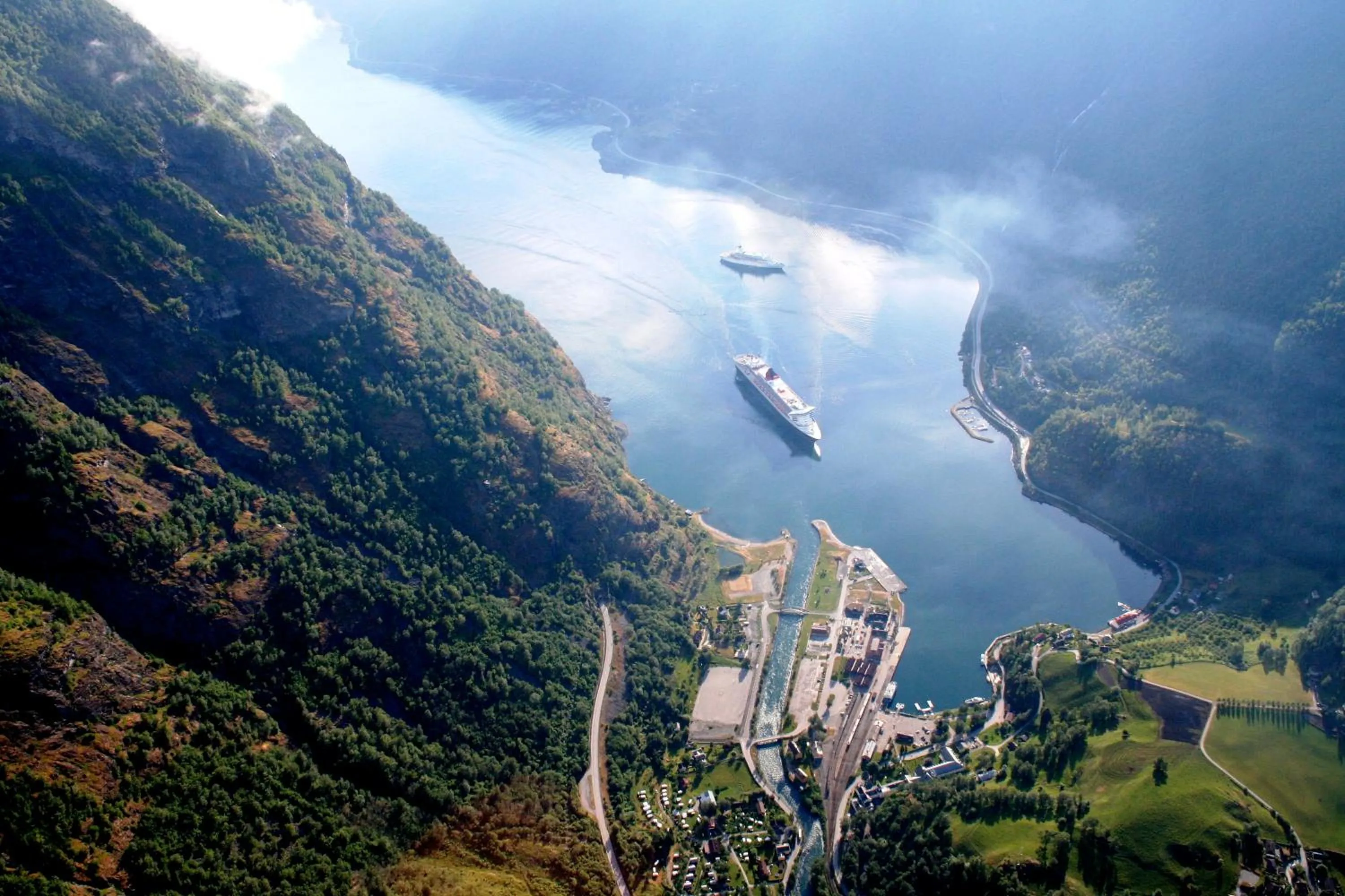 Natural landscape in Flåm Marina
