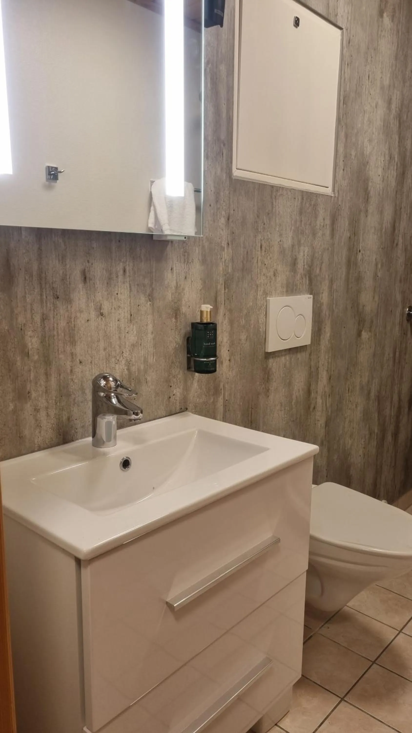 Bathroom in Flåm Marina