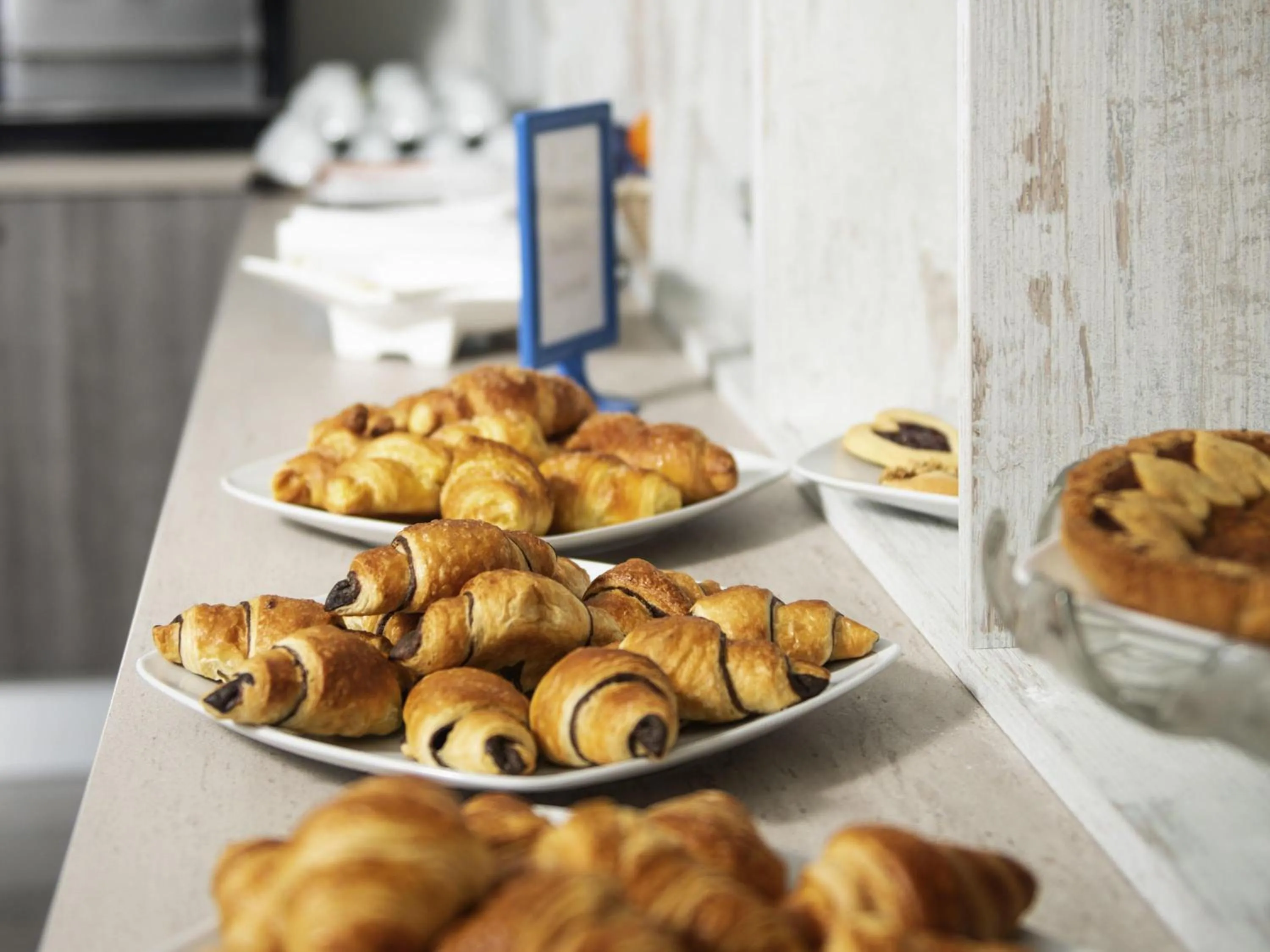 Restaurant/places to eat in ibis Styles Roma Vintage