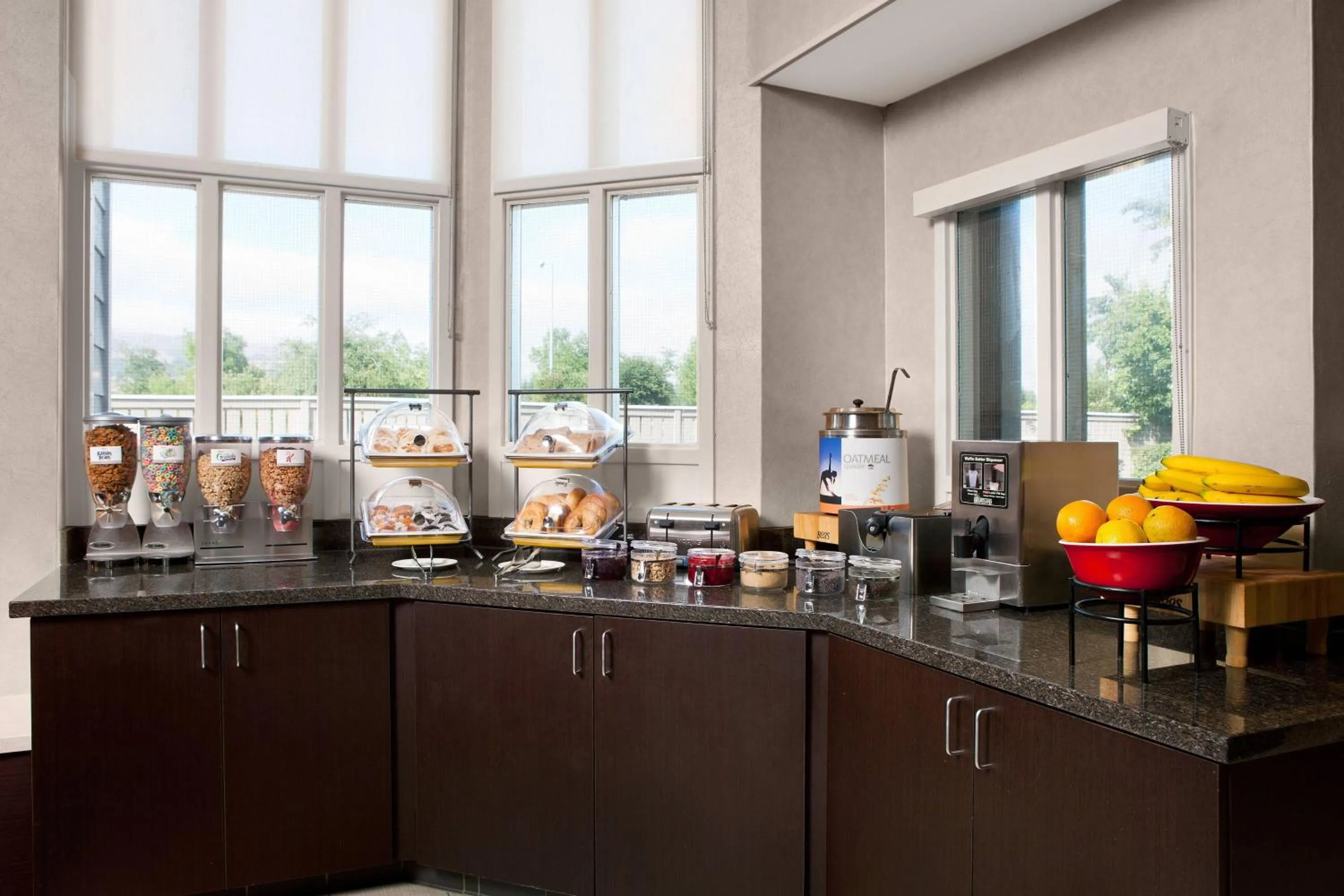 Breakfast in Residence Inn San Ramon