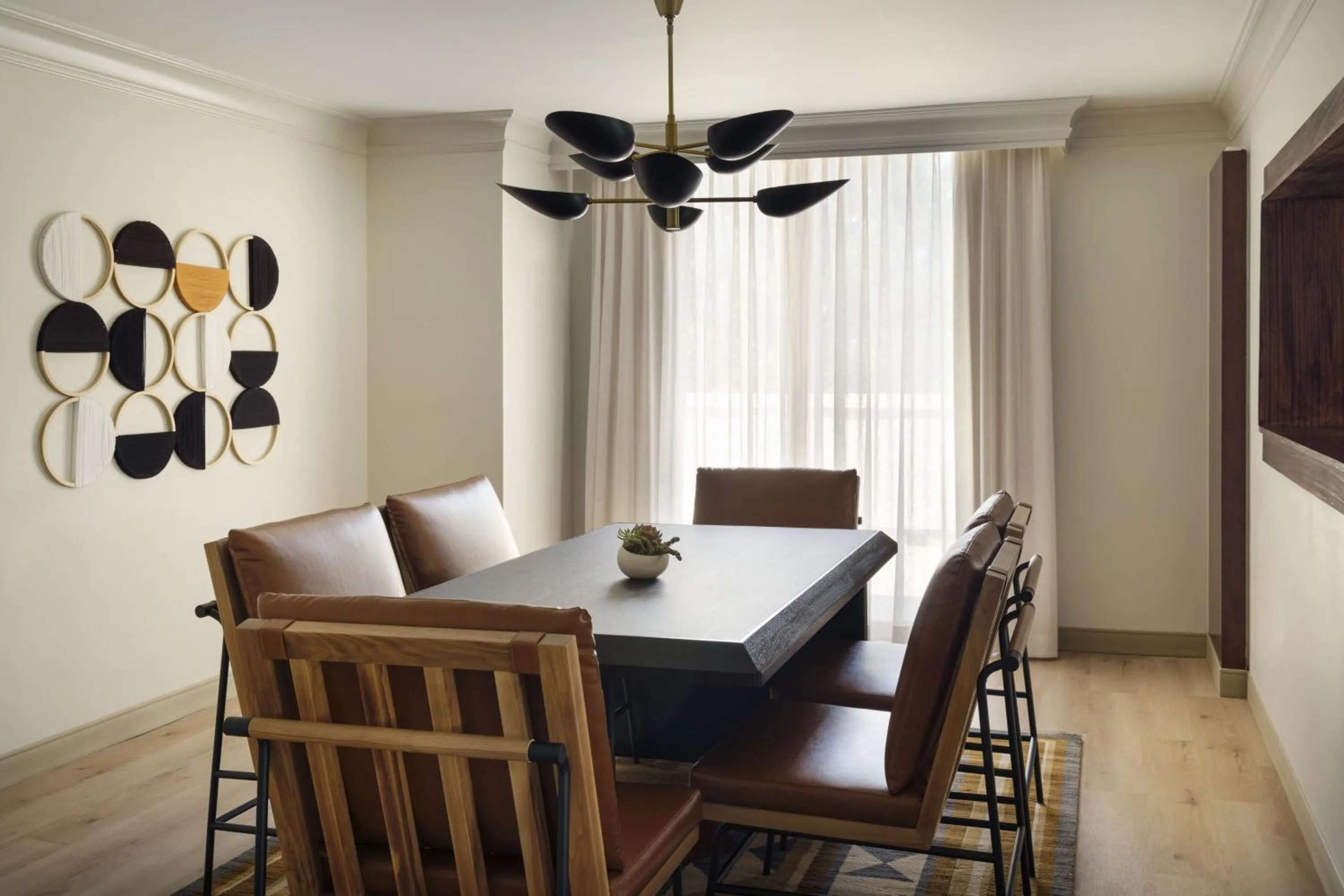 Photo of the whole room in San Ramon Marriott