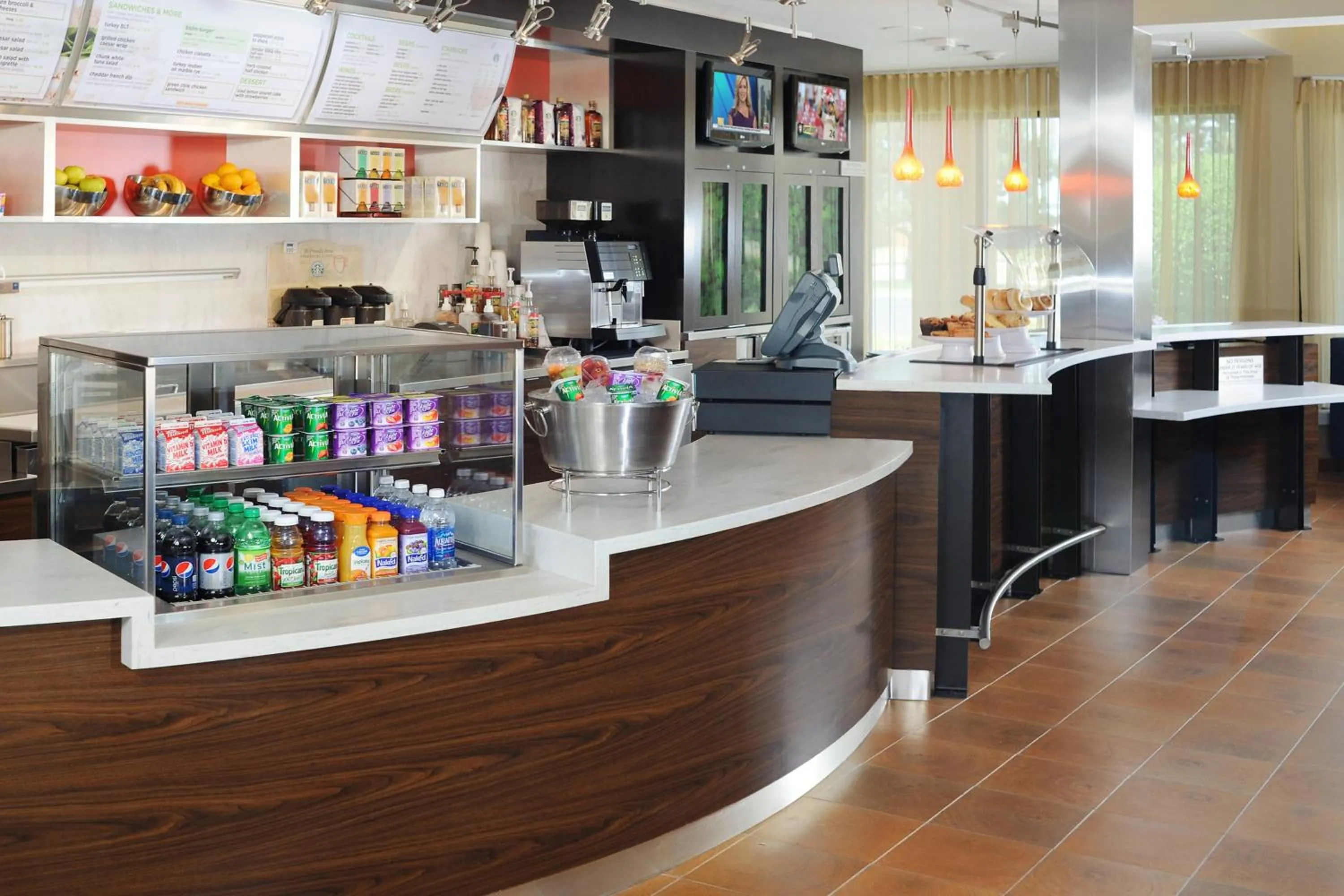 Restaurant/places to eat in Courtyard by Marriott Oklahoma City Airport