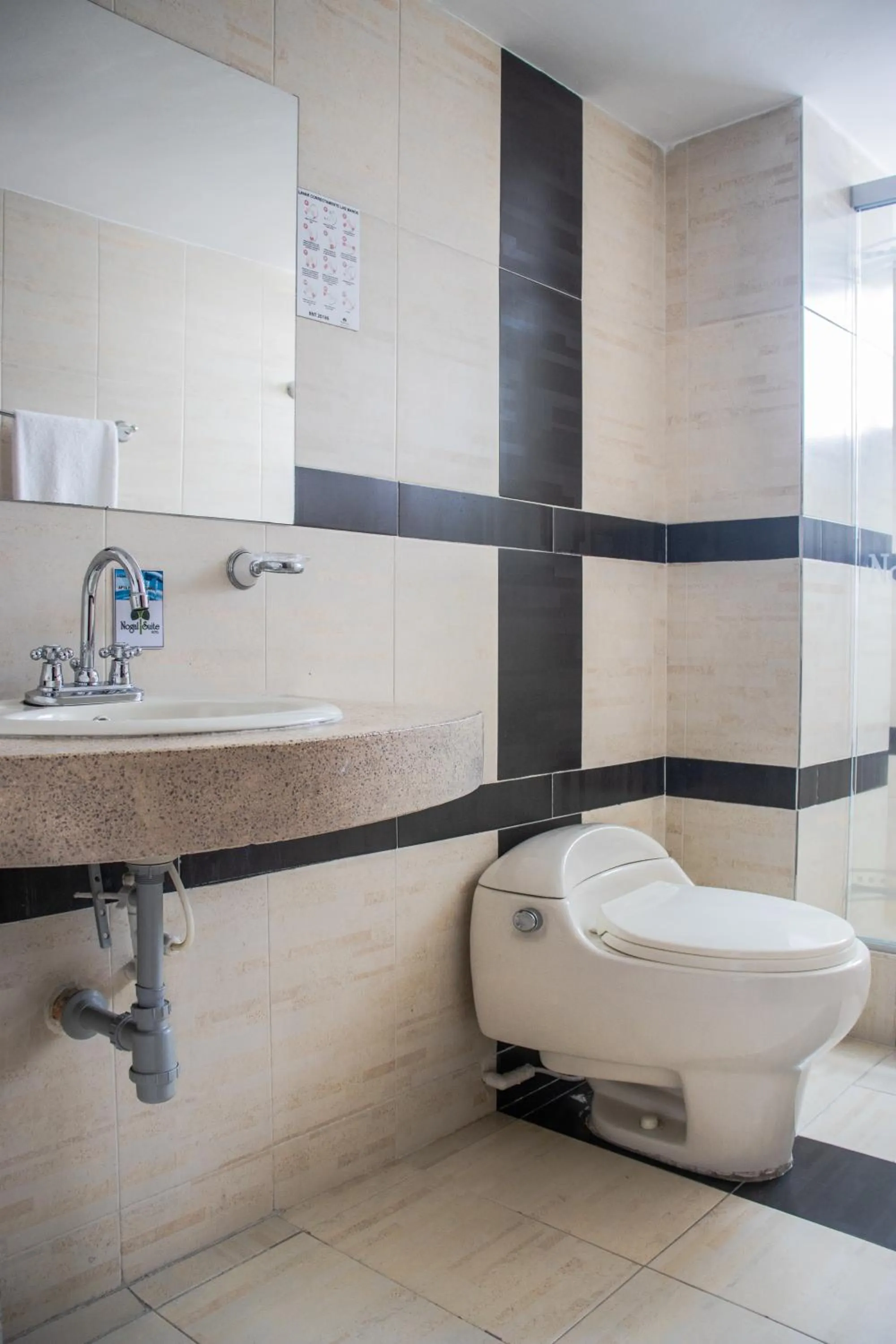 Bathroom in Nogal Suite Hotel Pasto